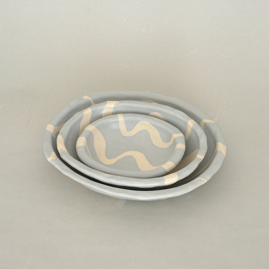 Pollygarden | Wavy Blue Egg Bowl