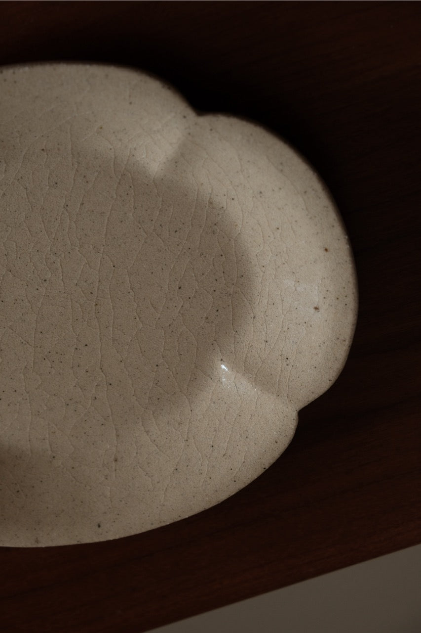 Xie Zhen Yu | Handmade Begonia Plate