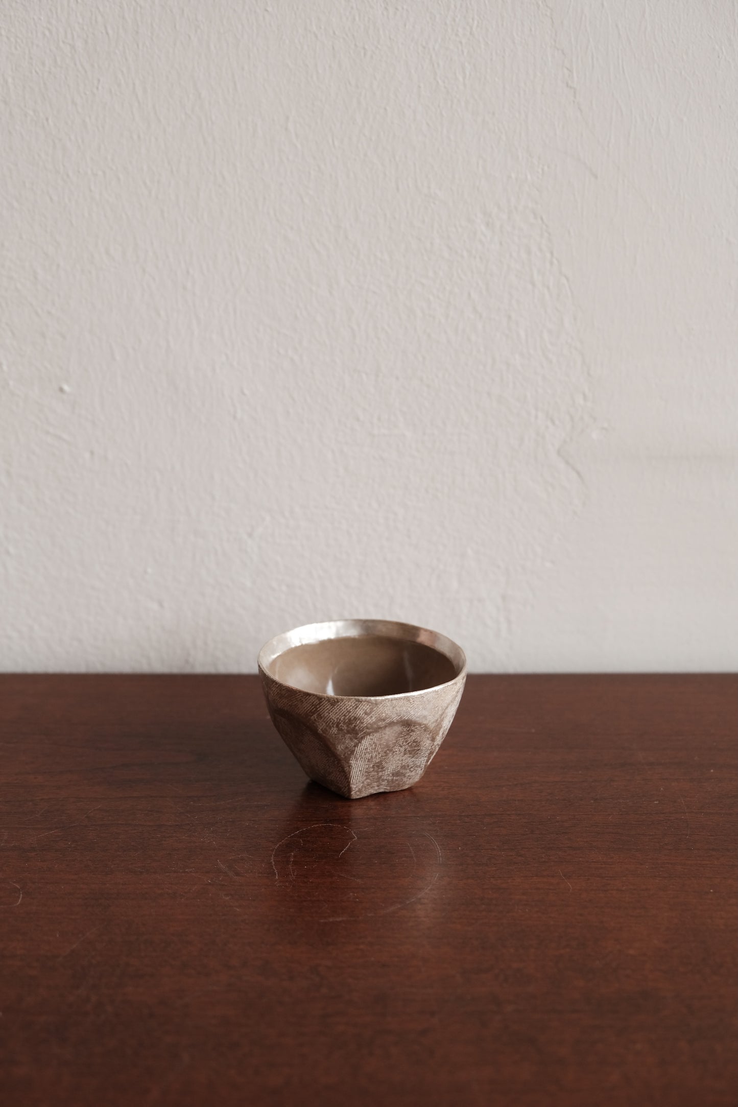 Niu Fang Fang | Wide Mouth Tea Cup
