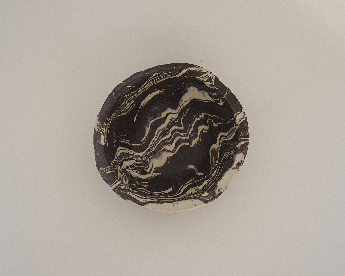 Pollygarden | Marble Dark Chocolate Bowl
