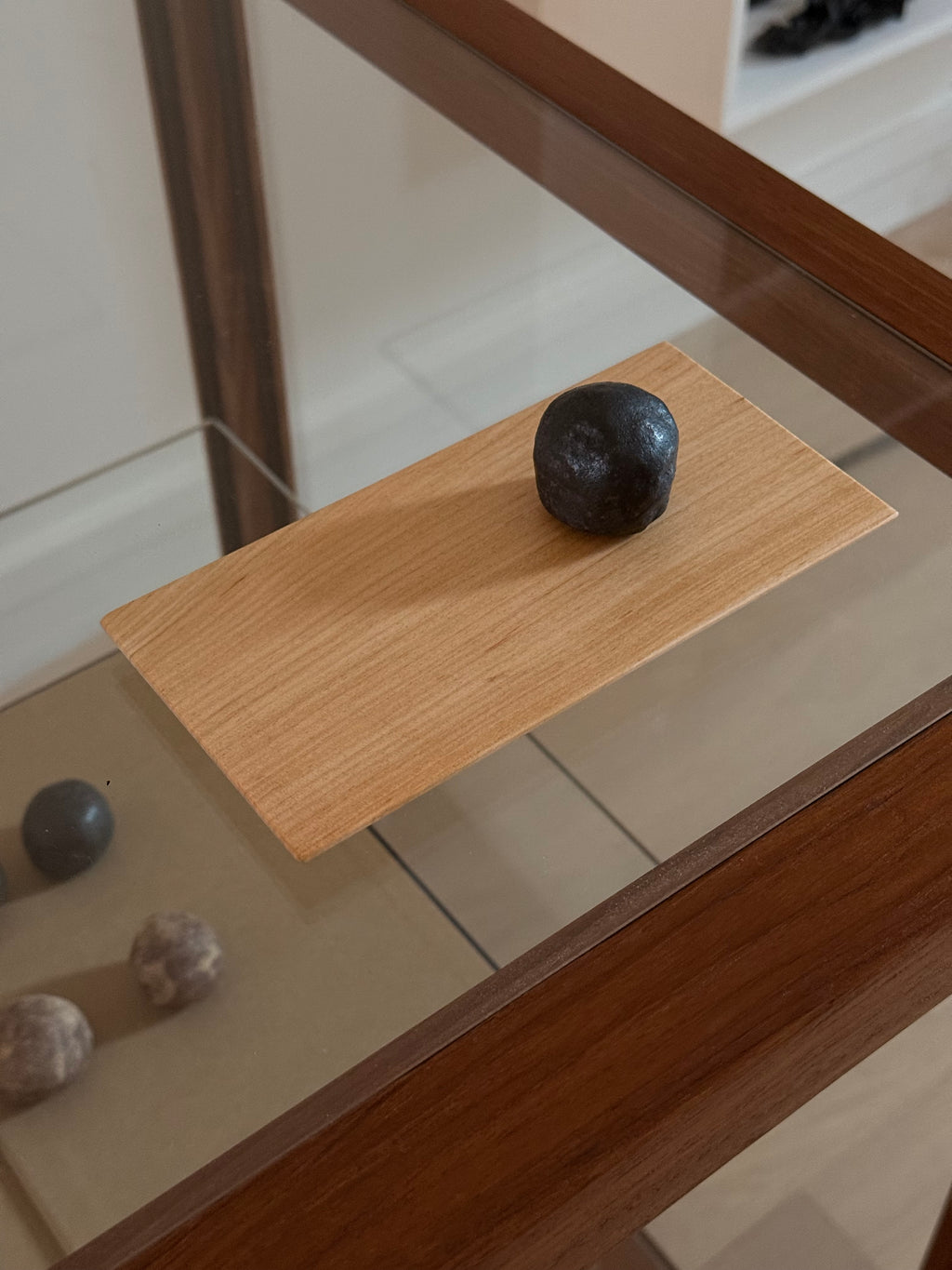 Lolo Saliu | Wooden Saucer