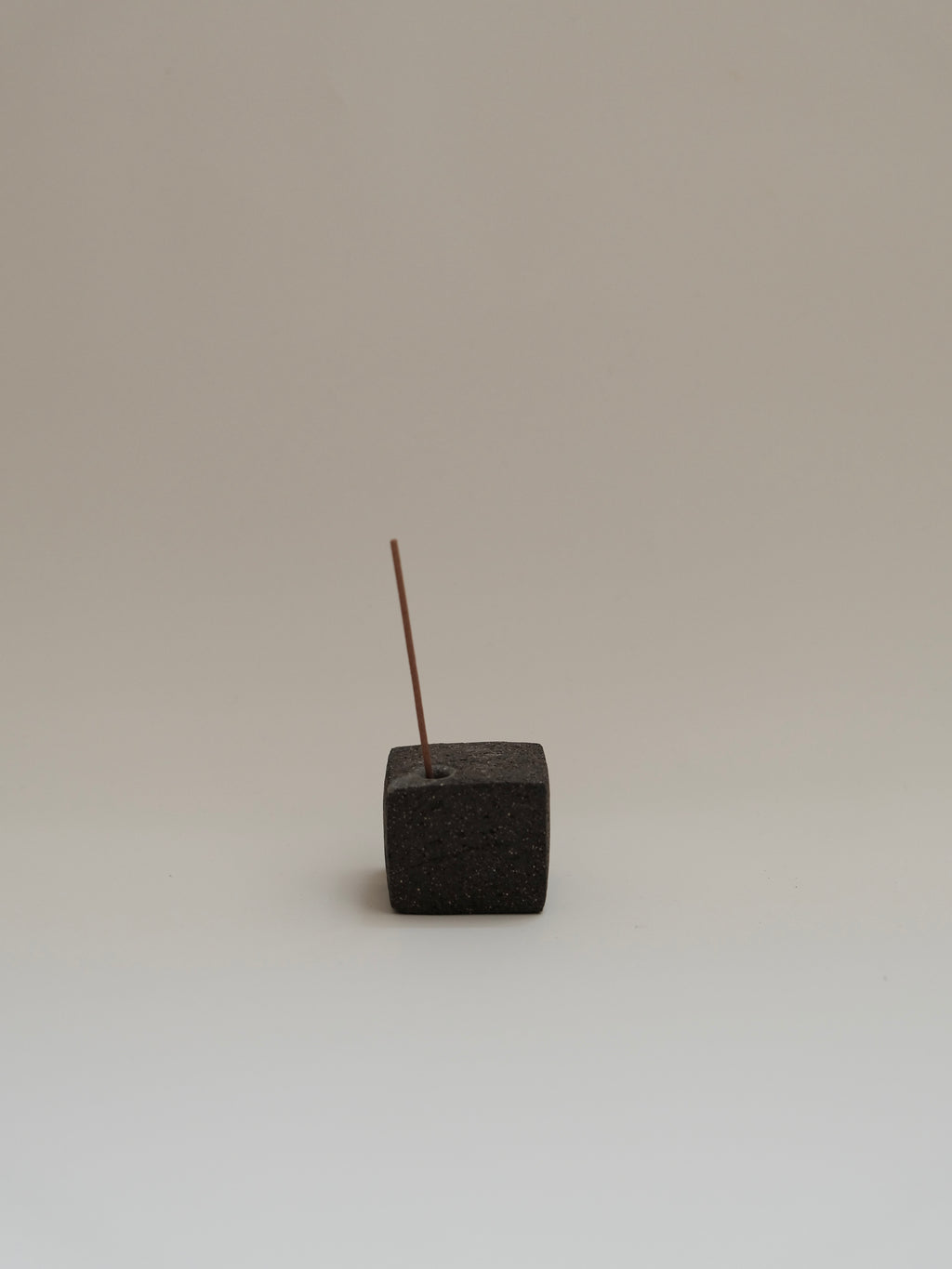 Zhou Yuxuan | Incense Holder
