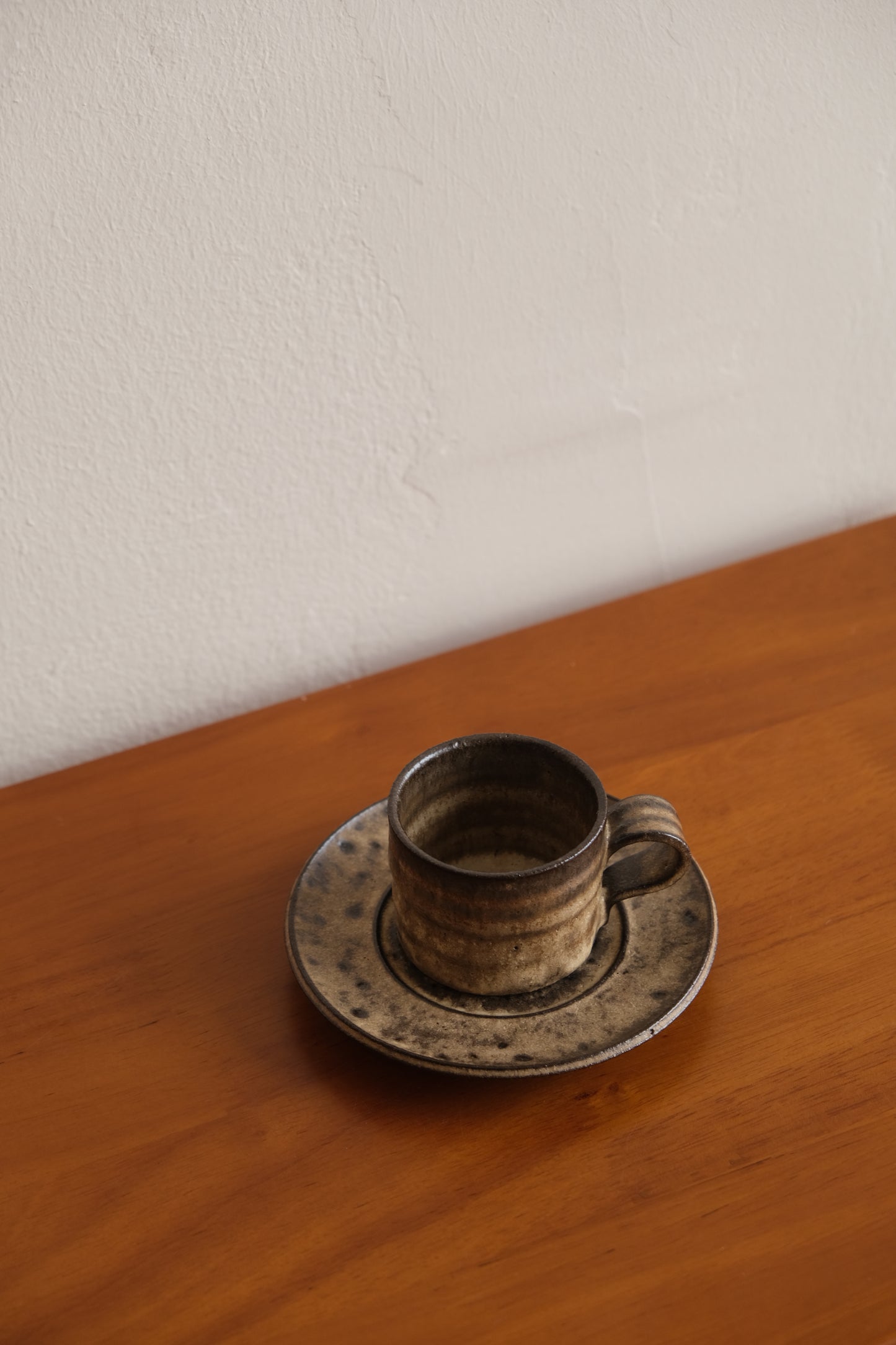 灼阅 Zhuoyue｜Handmade Espresso Cup and Saucer Set