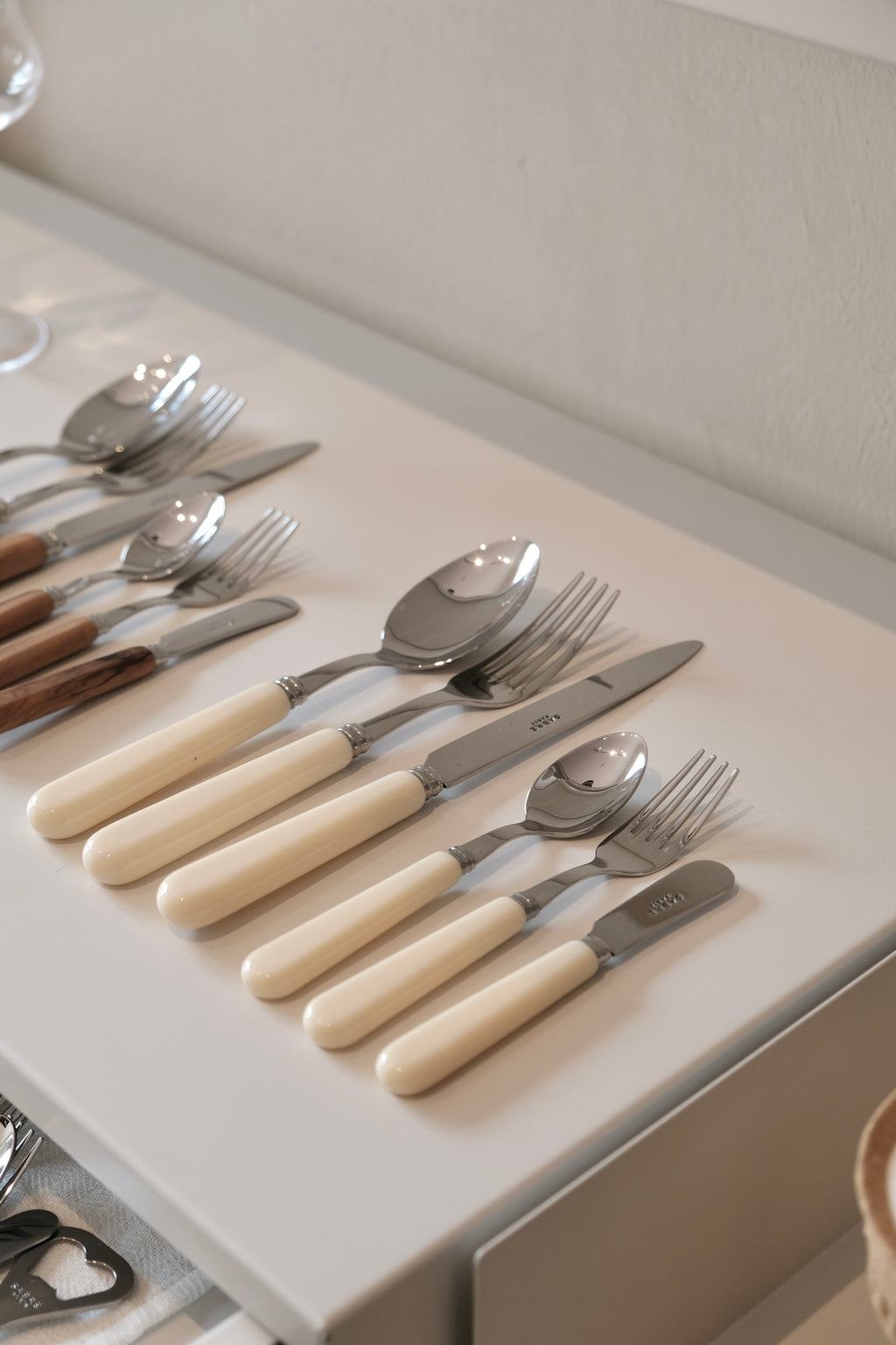 Sabre Paris | Pop Ivory