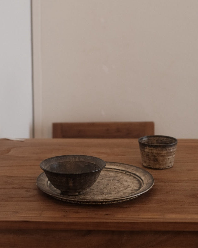 Zhuo Yue｜Handmade Large Flat Plate