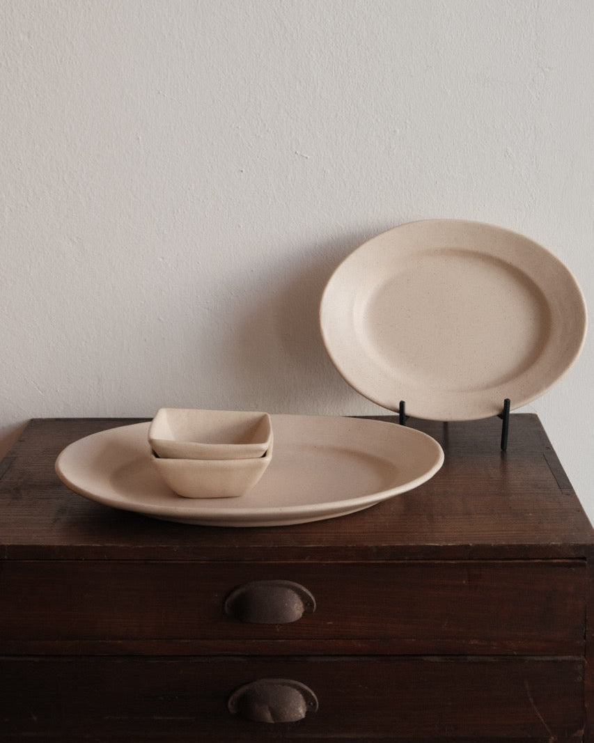Yang Xiong | Small Square Plate