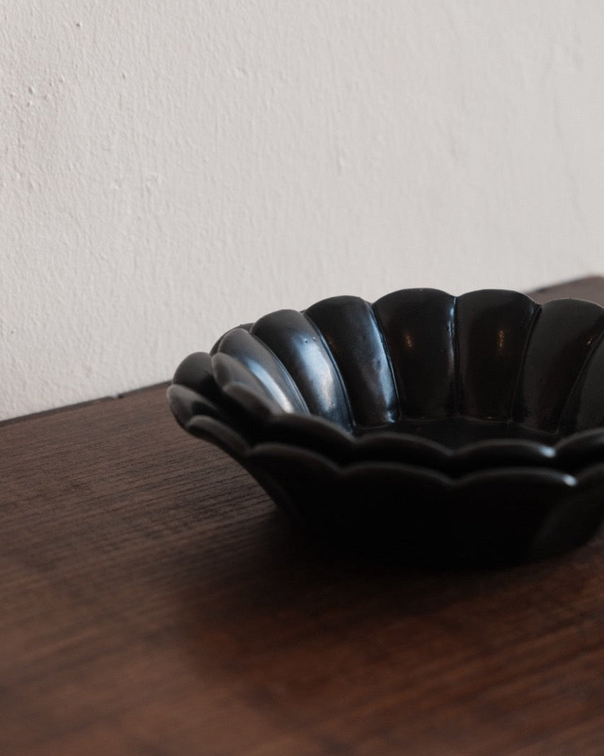Yang Xiong | Flower-shaped Deep Bowl