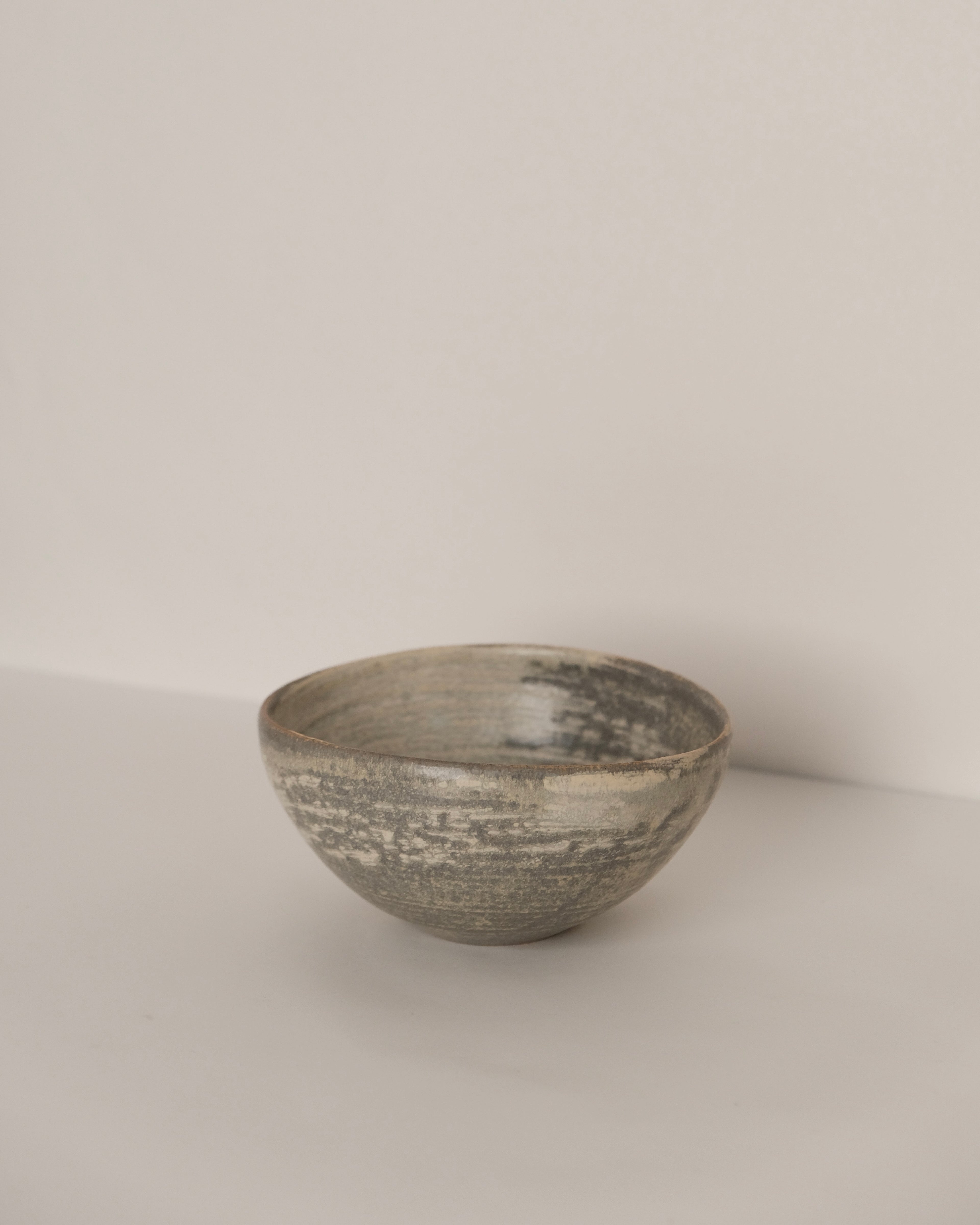 Fuminari Araga | Hakeme Brush-stroke Egg Bowl