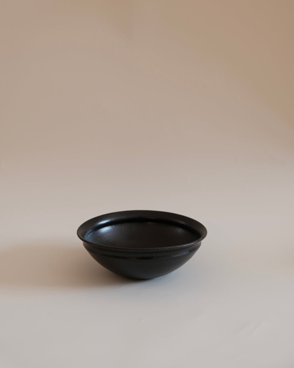 Fuminari Araga | Black Glazed 16cm Round Bowl