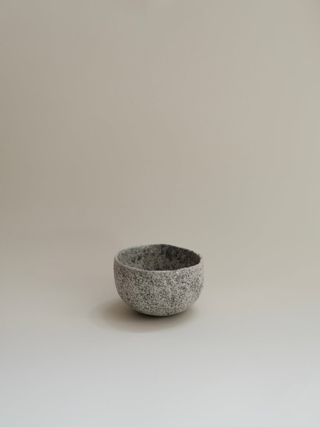 Zhou Yuxuan | Round Cup
