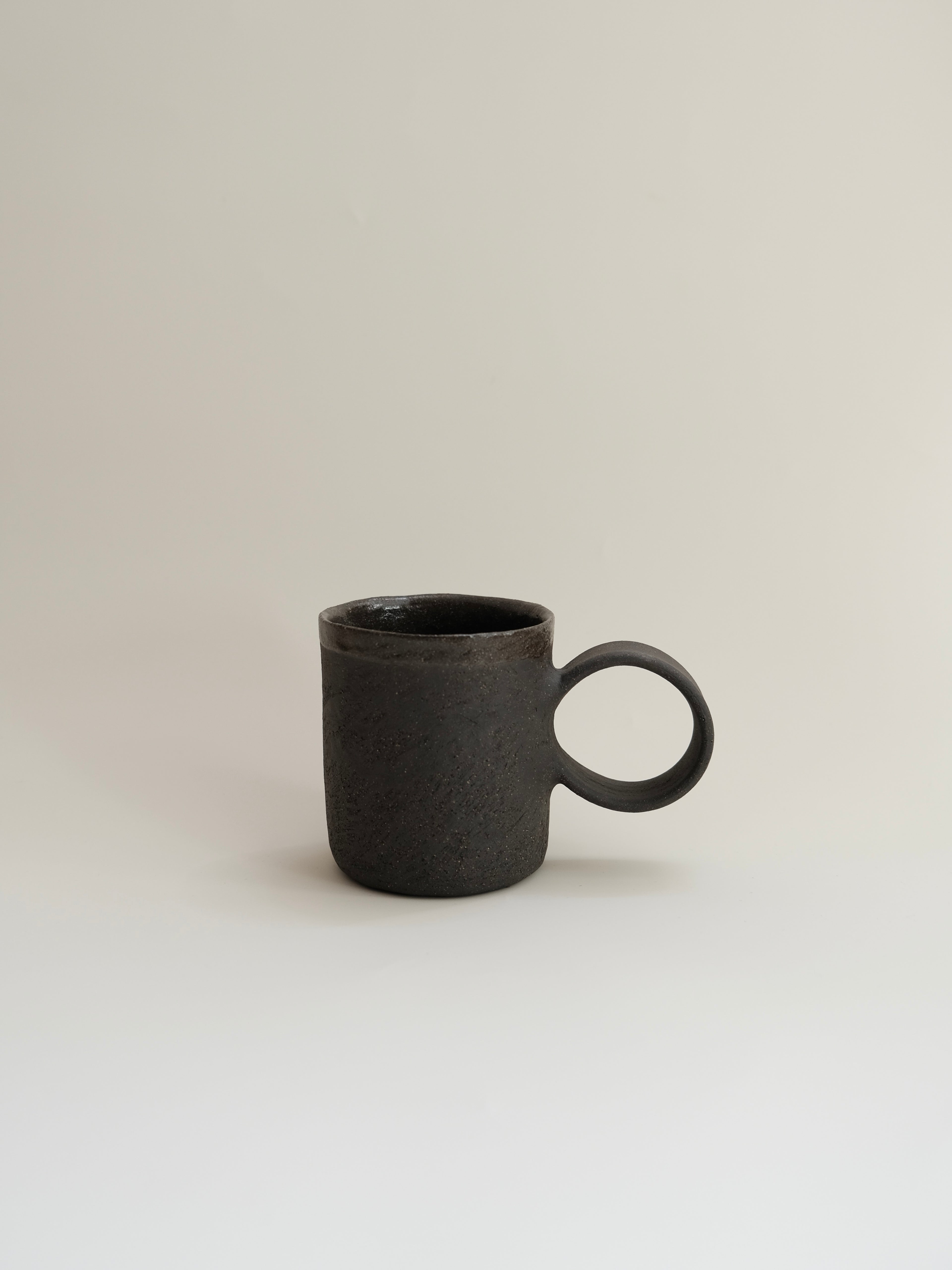 Zhou Yuxuan | Round Handle Mug