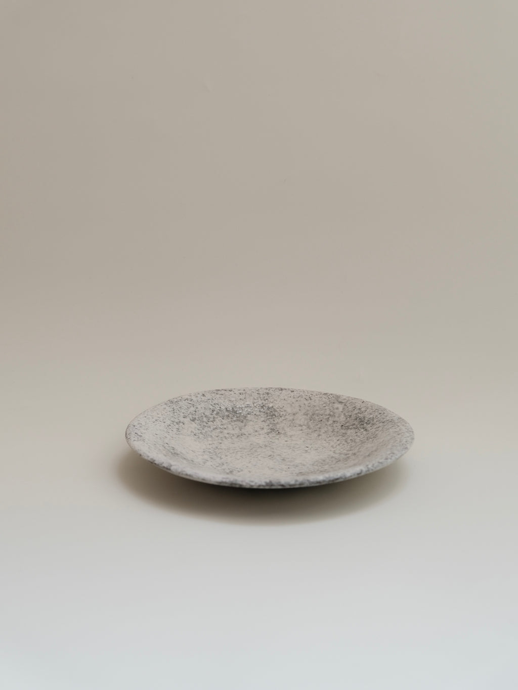 Zhou Yuxuan | Round Plate