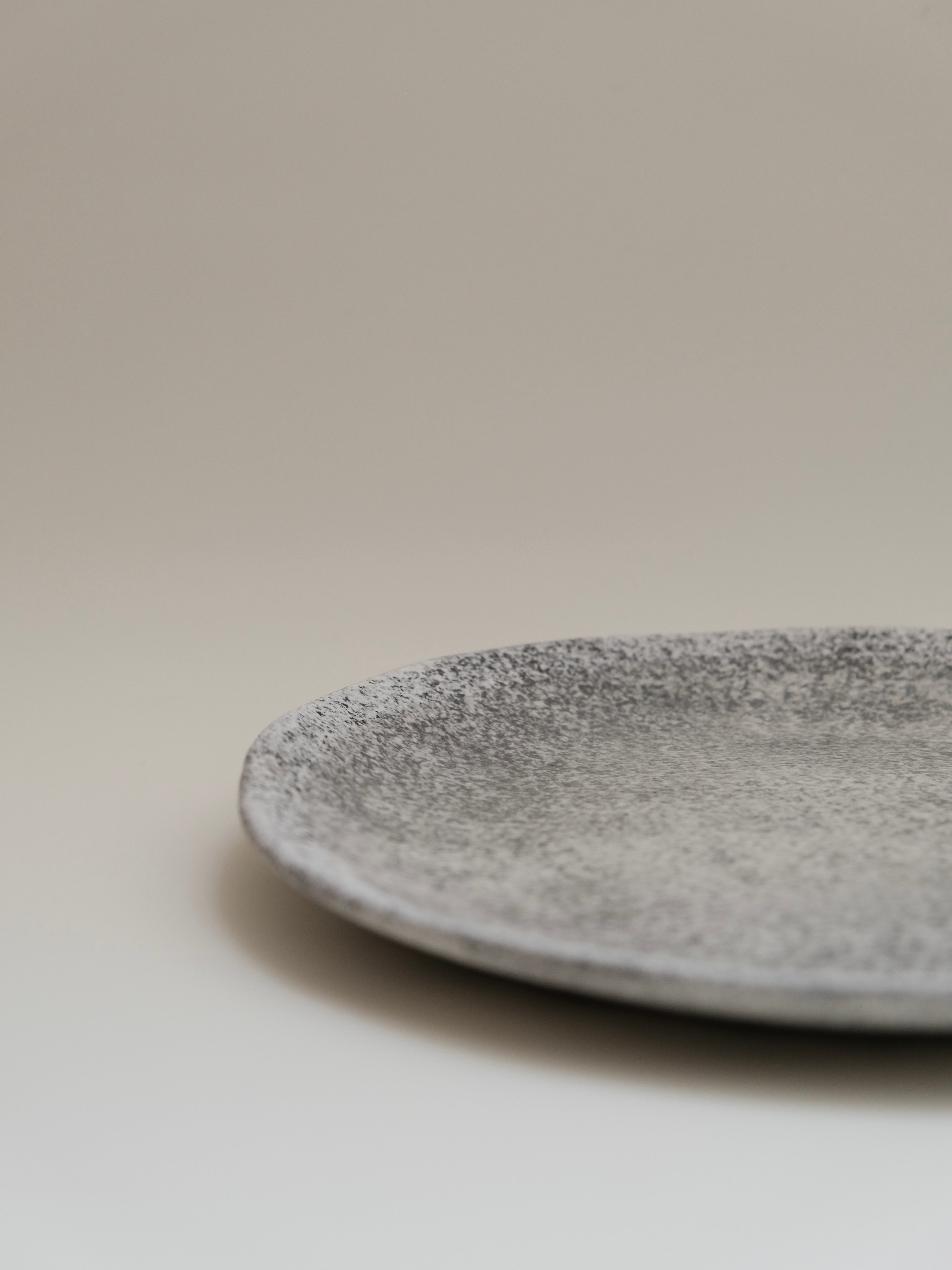 Zhou Yuxuan | Flat Plate