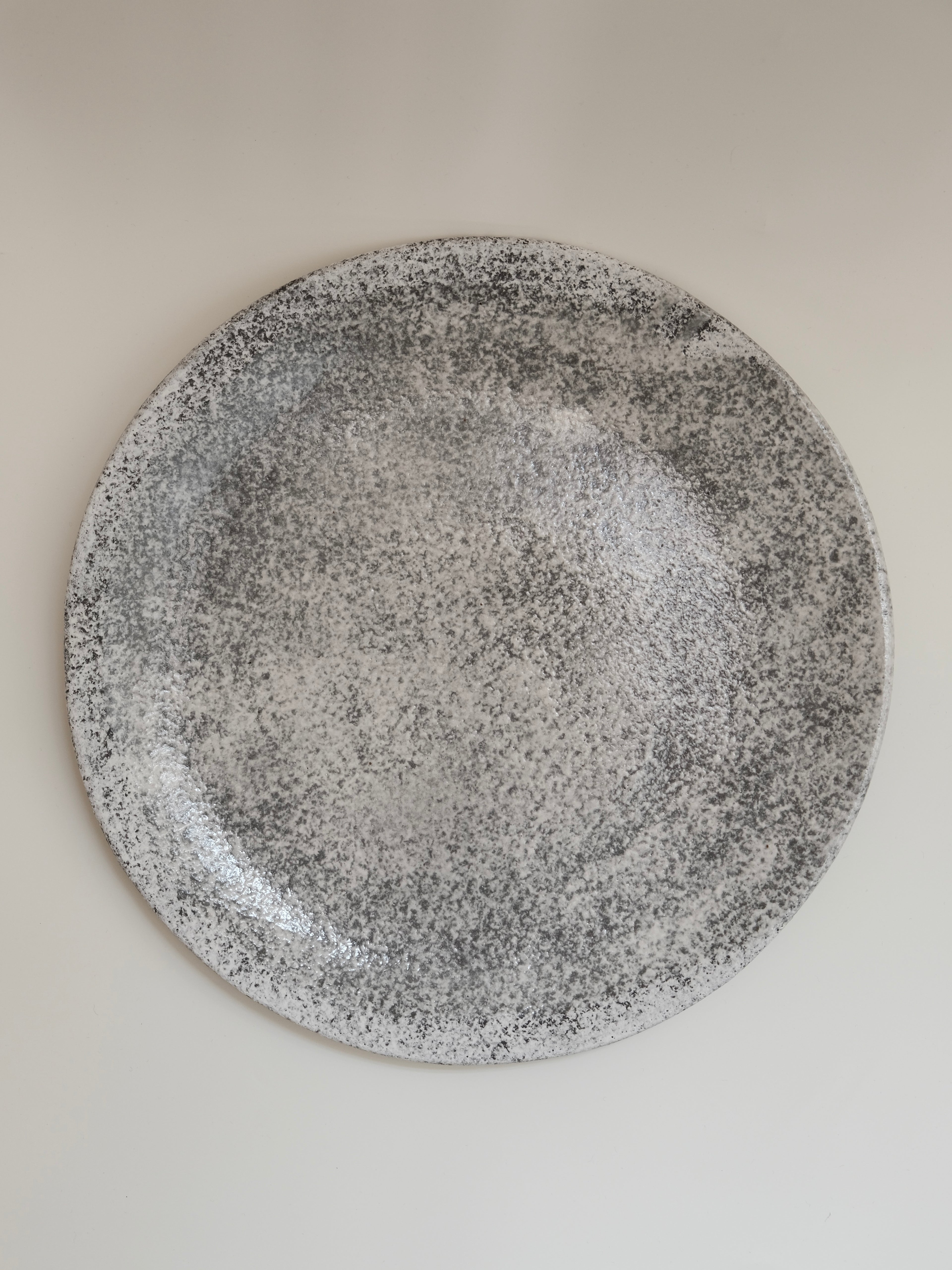 Zhou Yuxuan | Flat Plate