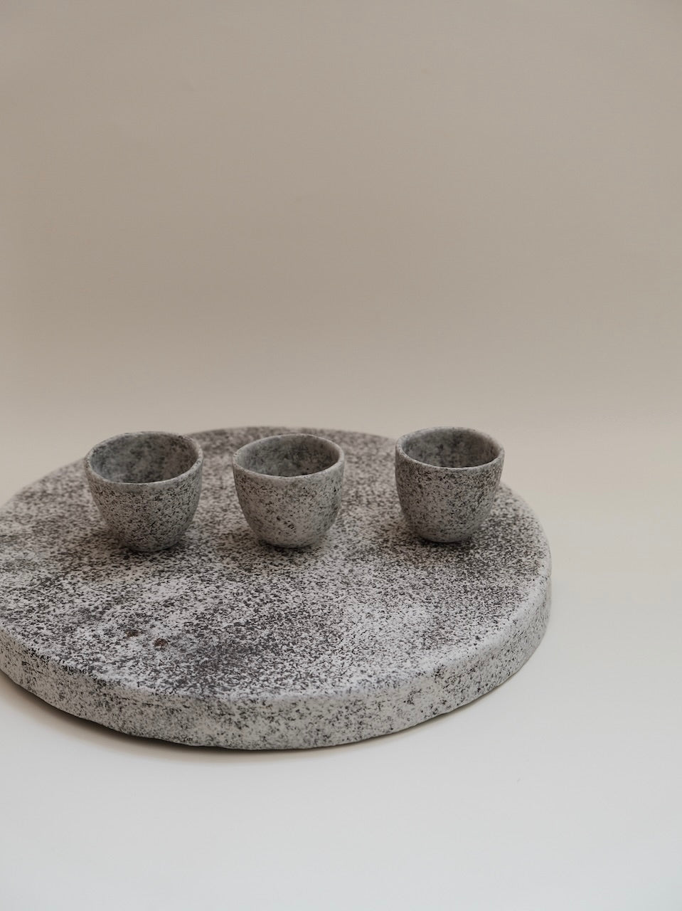 Zhou Yuxuan | Rim Round Plate