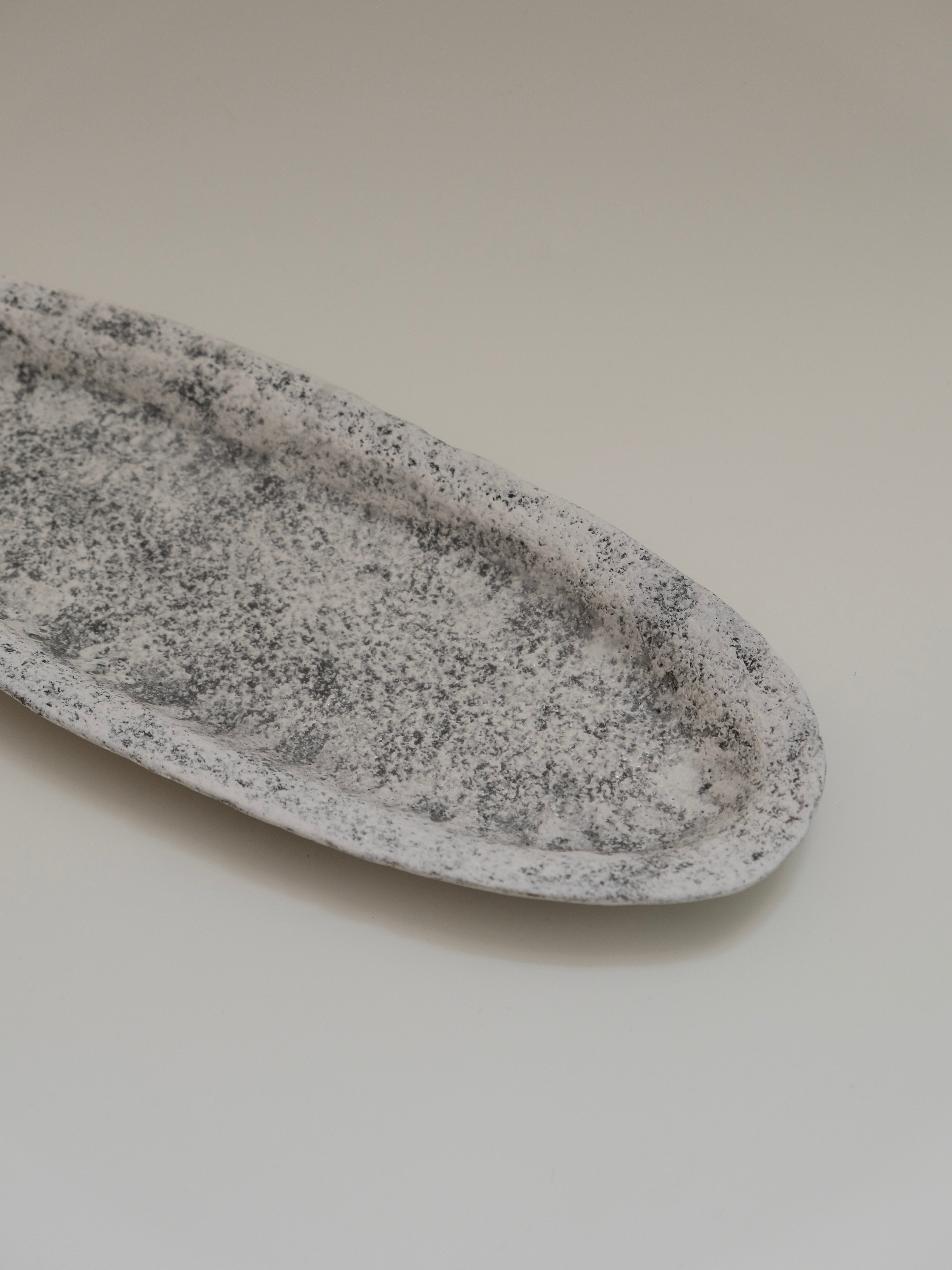 Zhou Yuxuan | Long Oval Platter