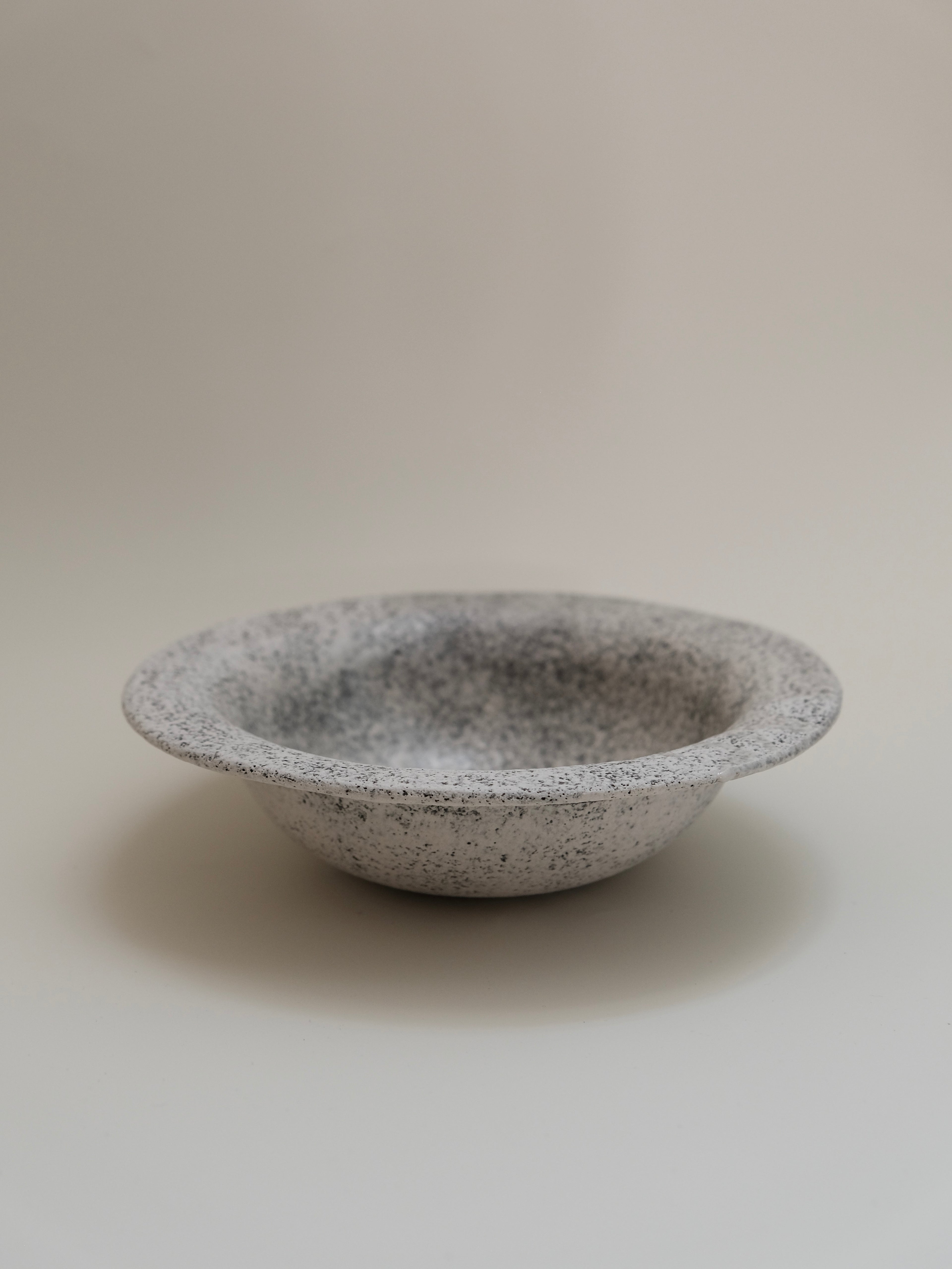 Zhou Yuxuan | Rim Deep Bowl