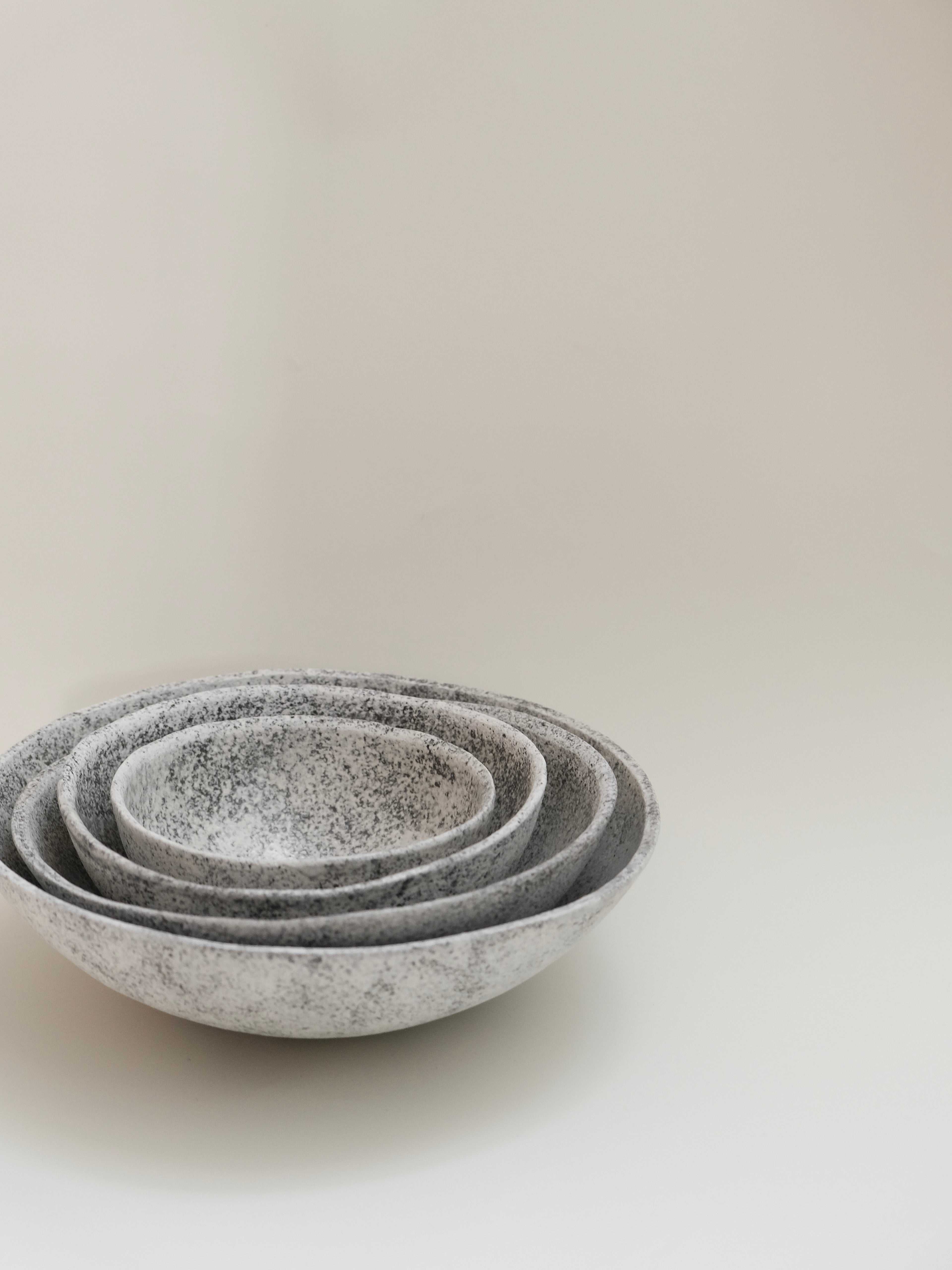 Zhou Yuxuan | Round Bowl