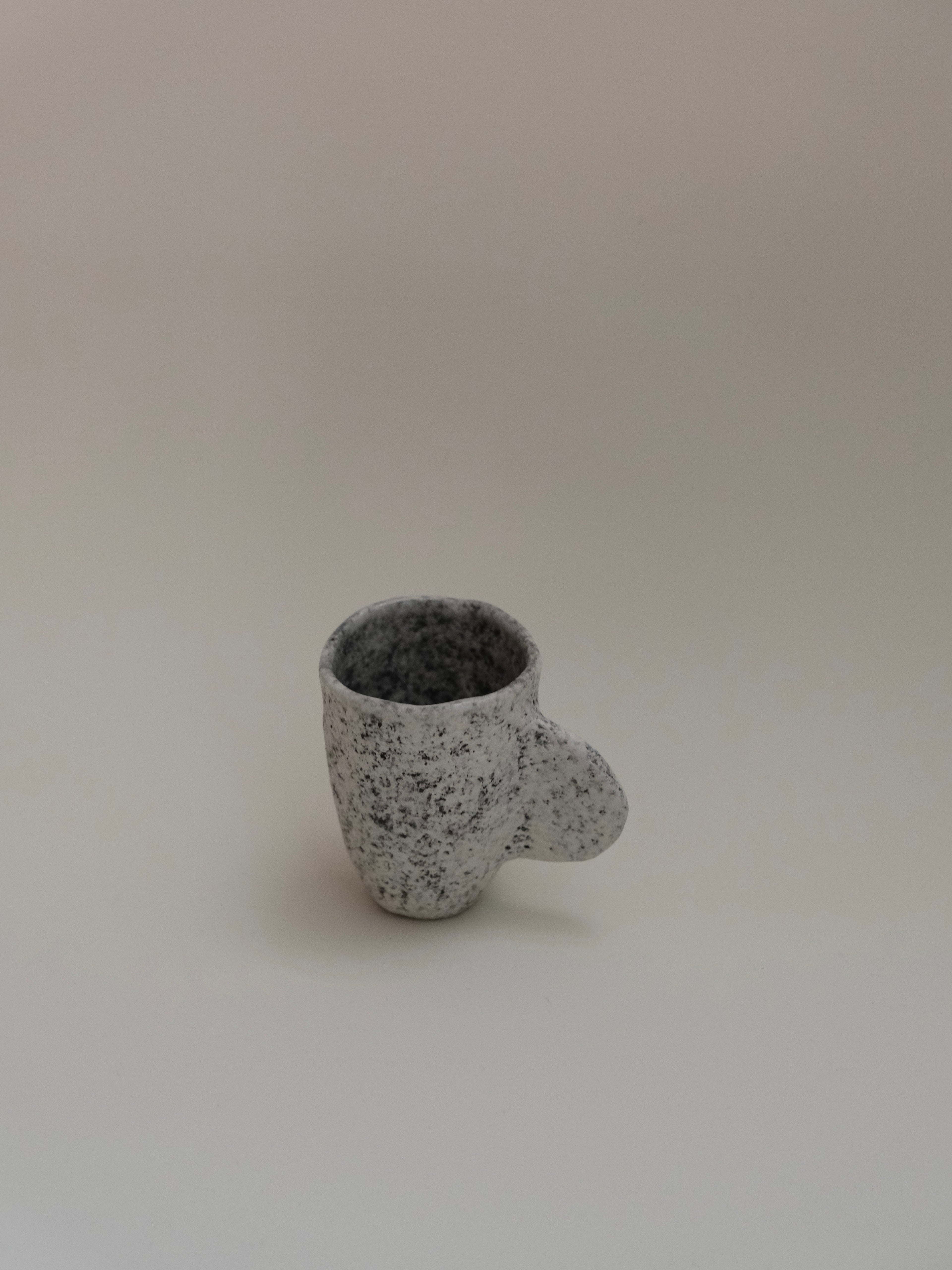 Zhou Yuxuan | Small Cup and Saucer