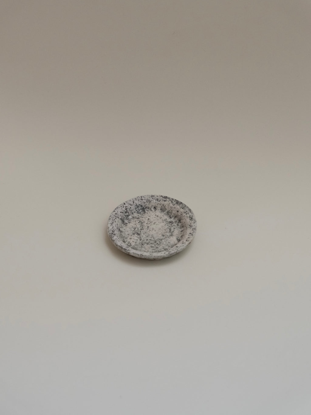 Zhou Yuxuan | Small Cup and Saucer