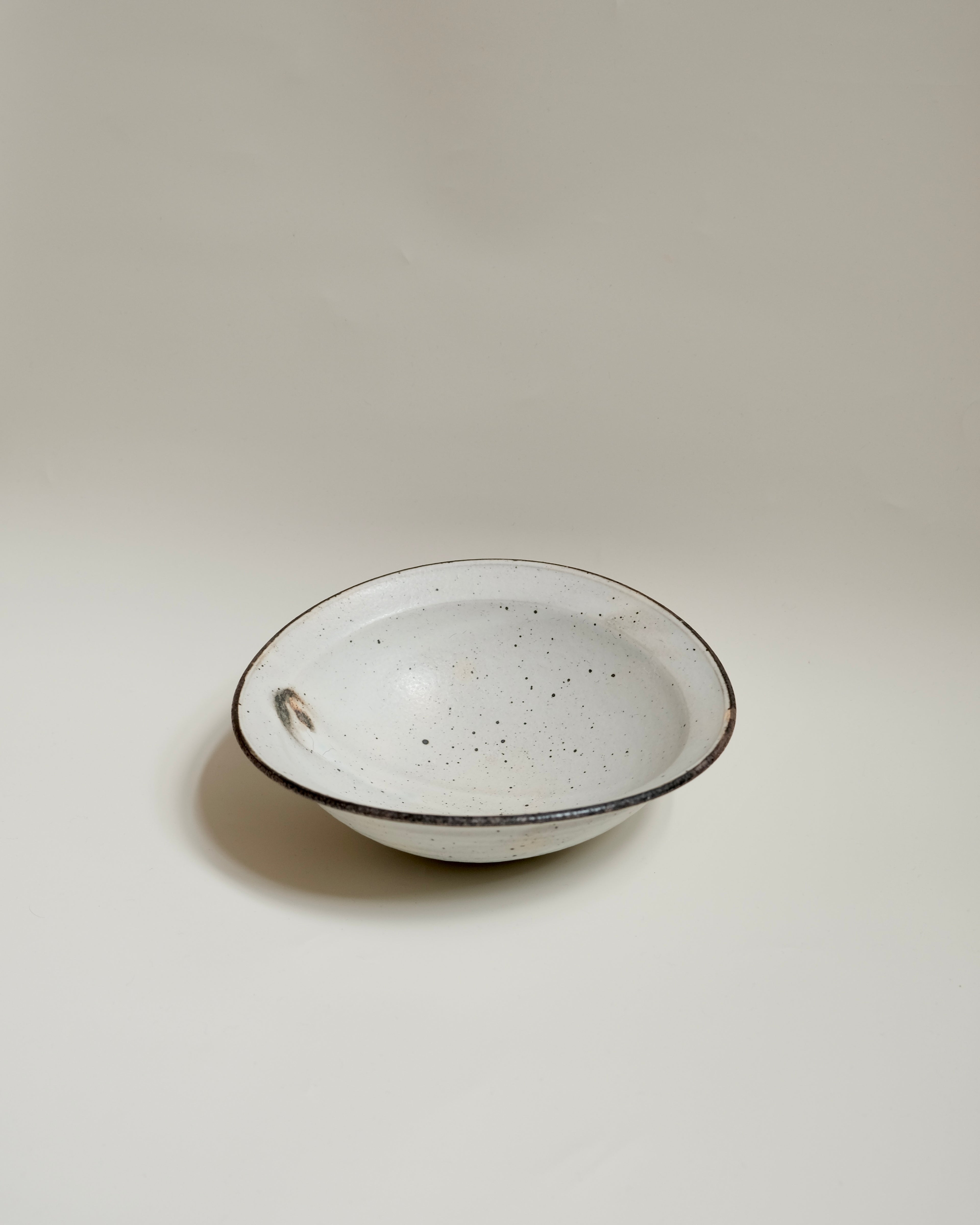 Takashi Sogo | Kohiki Oval Rim Bowl