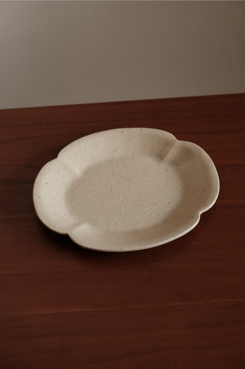Xie Zhen Yu | Handmade Begonia Plate