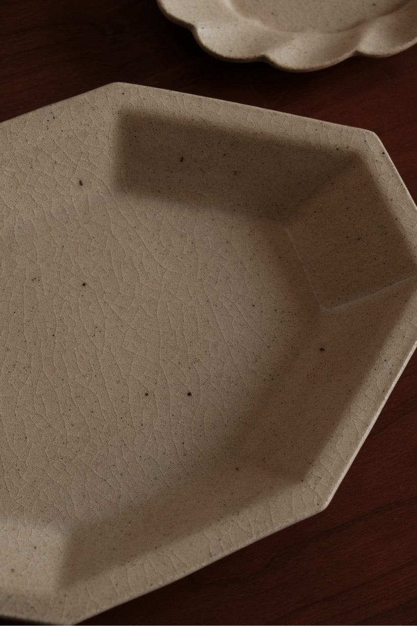 Xie Zhen Yu | Handmade Flat Plate