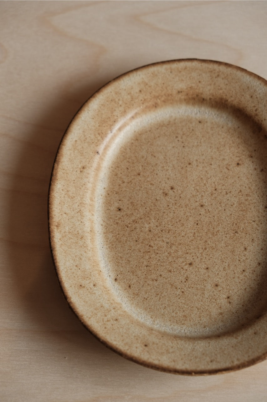 Wang Jue Liang | Handmade Oval Plate