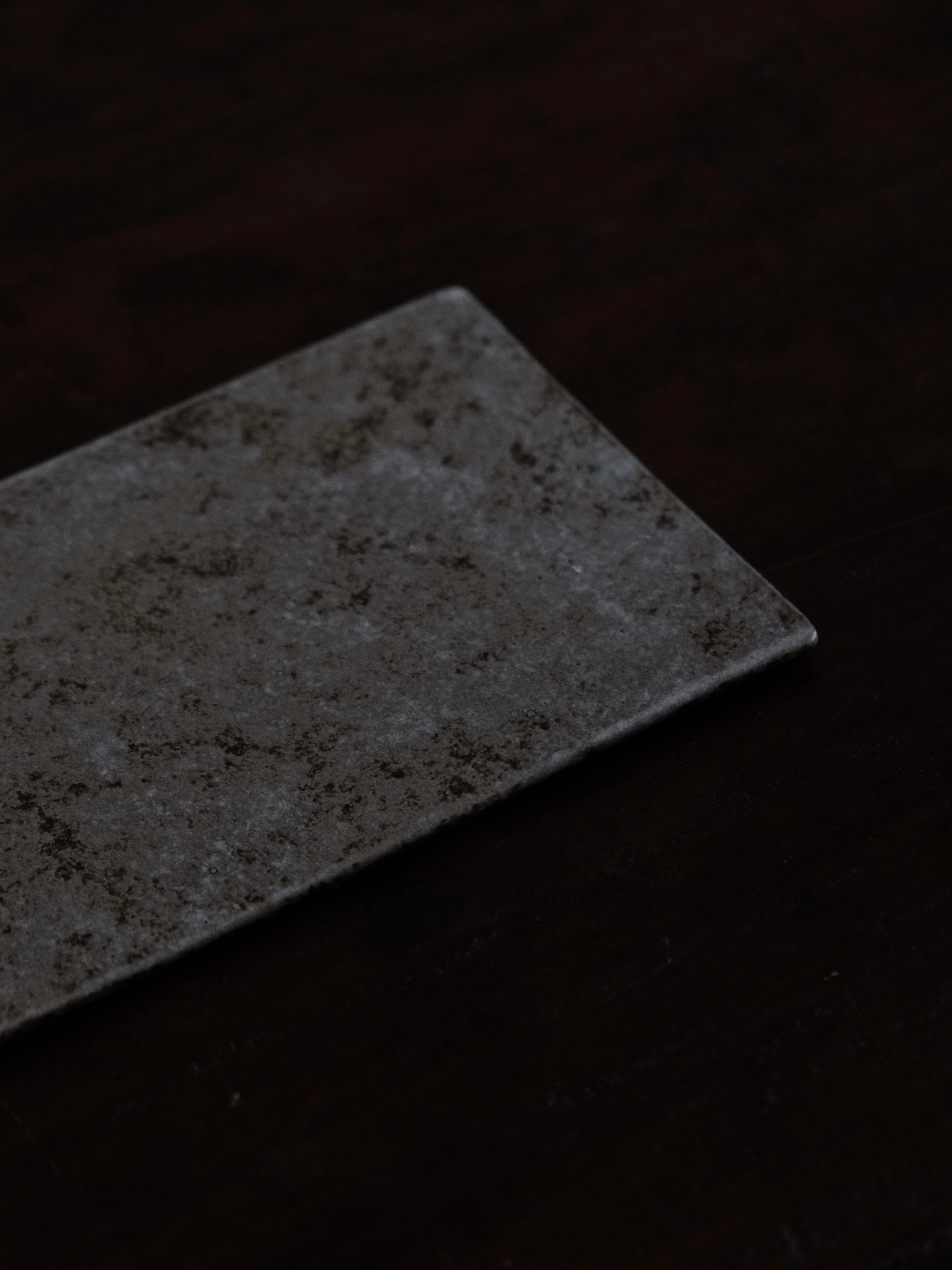 Setni Studio | Flat Plate