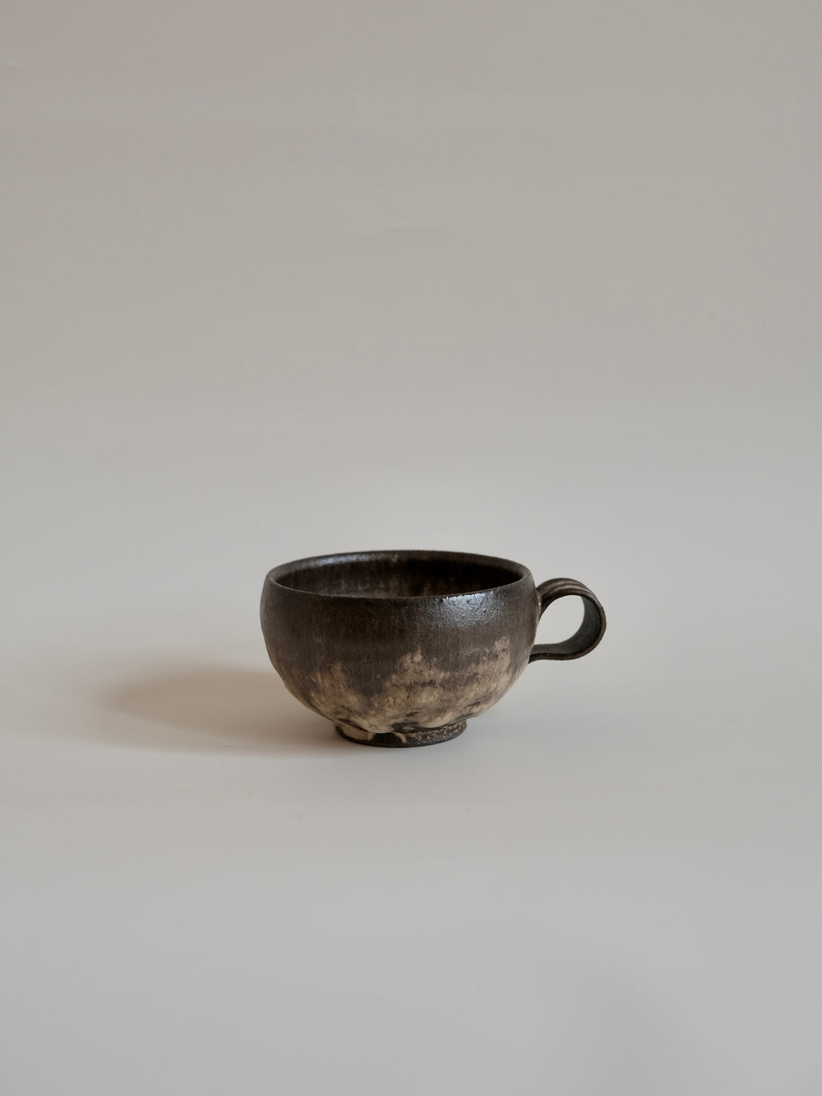 Zhuo Yue｜Egg Cup with Handle