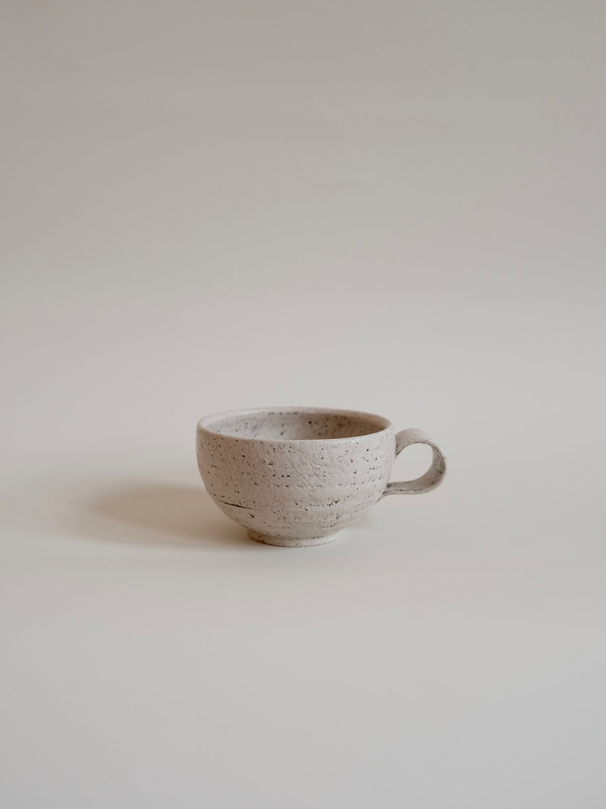 Zhuo Yue｜Egg Cup with Handle