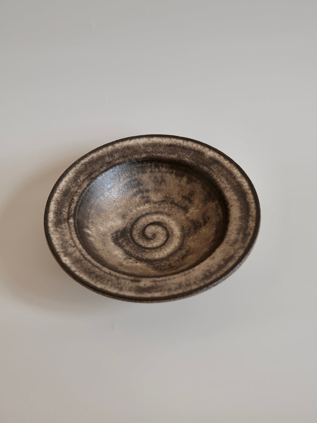 Zhuo Yue｜Rim Bowl