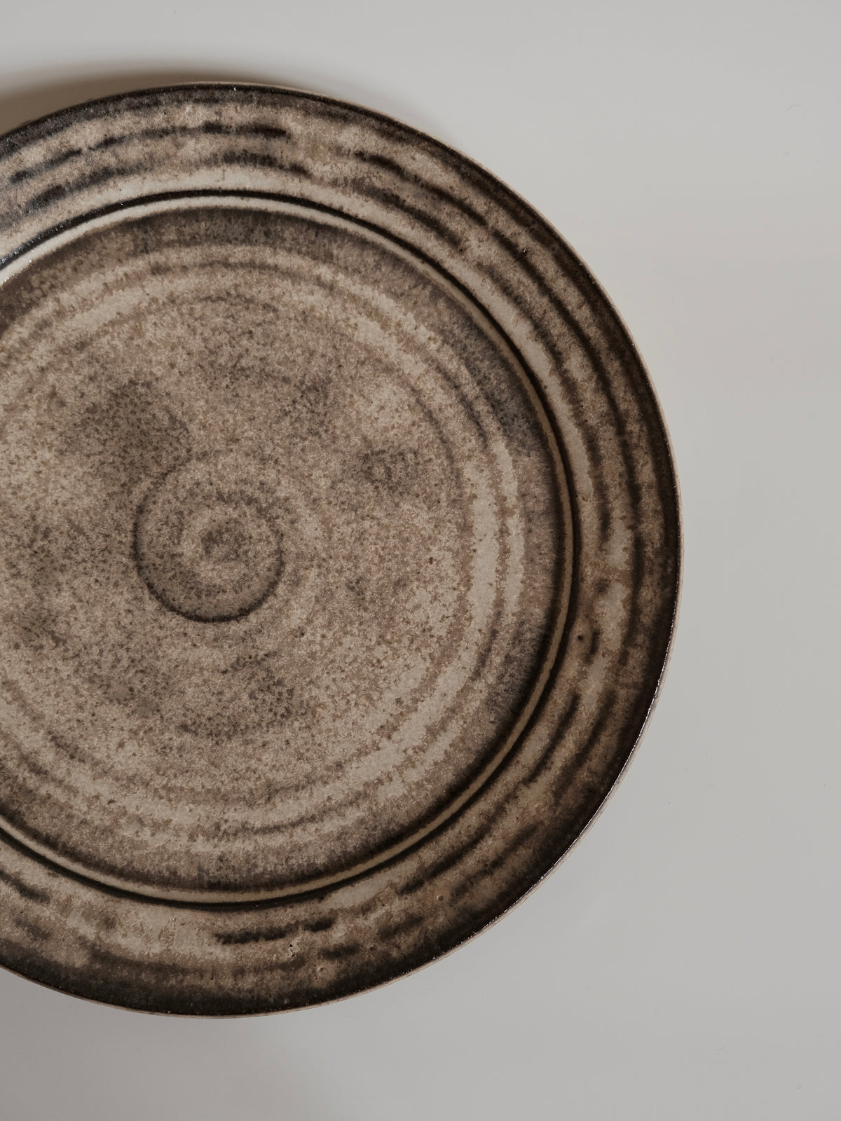 Zhuo Yue｜Flat Plate