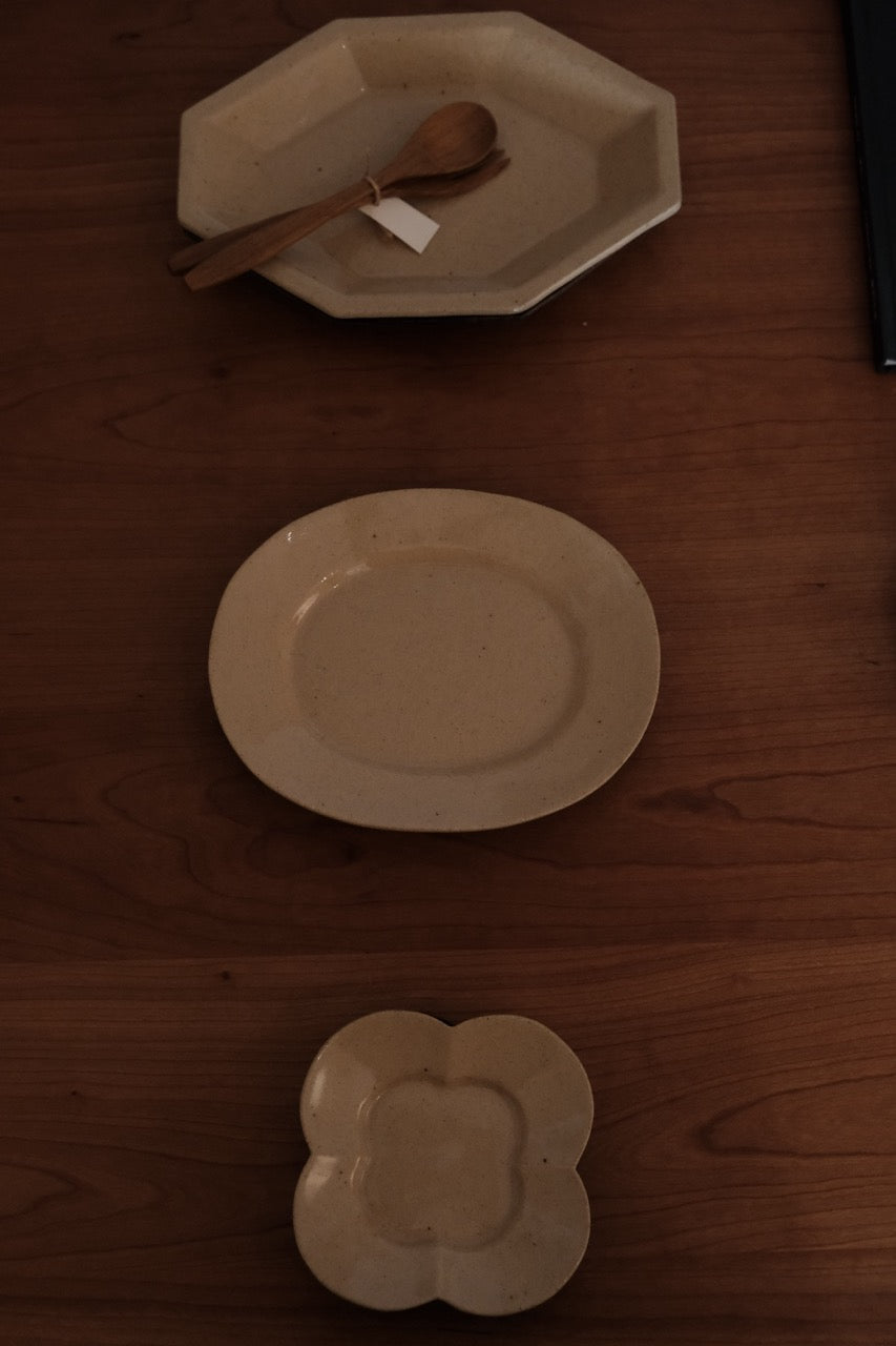 Xie Zhen Yu | Handmade Oval Plate