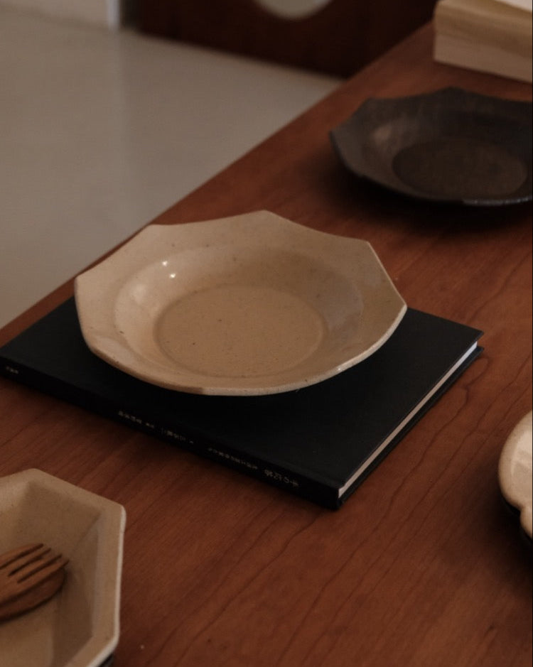 Xie Zhen Yu | Handmade Octagonal Deep Plate