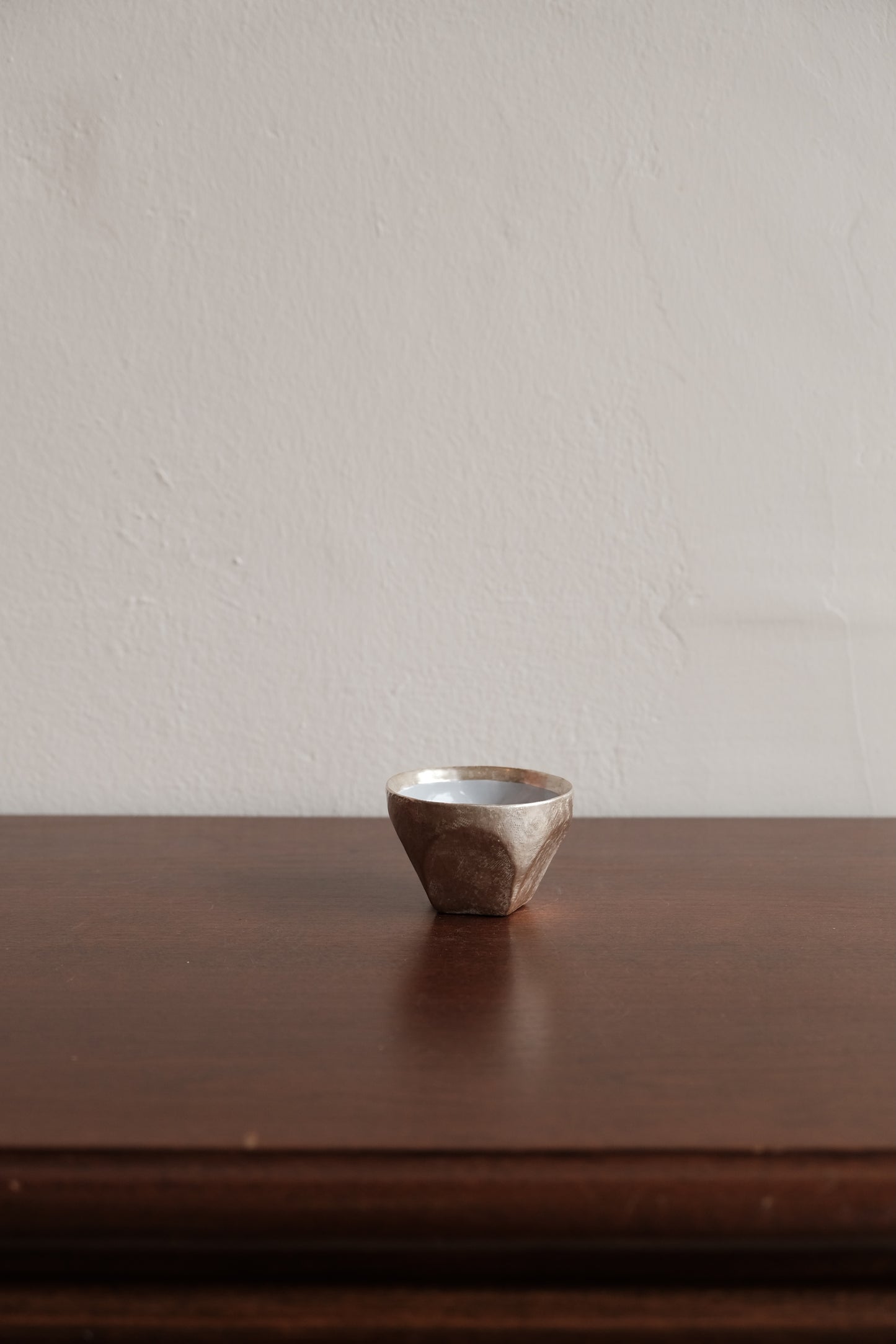 Niu Fang Fang | Wide Mouth Tea Cup