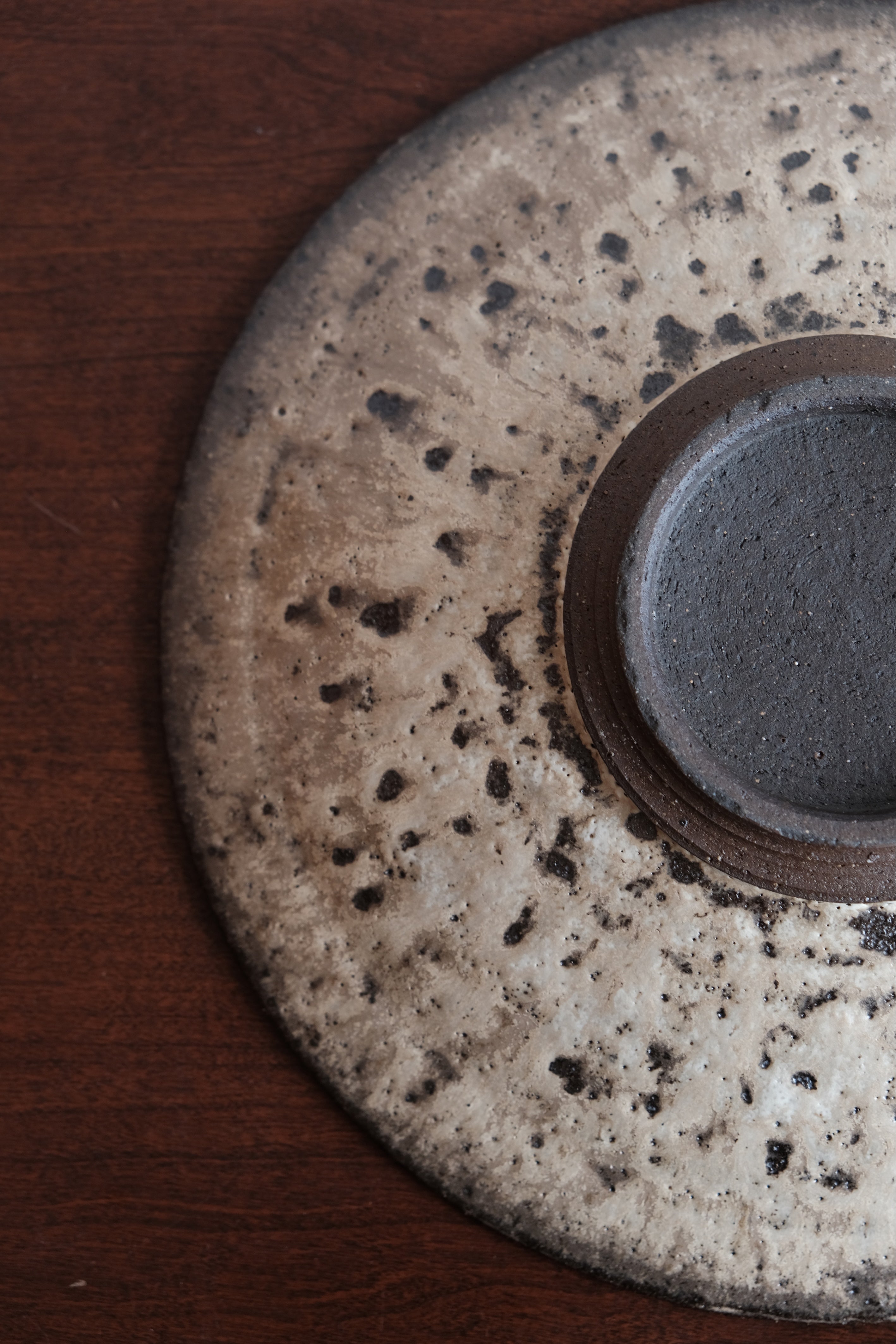 Zhuo Yue｜Handmade Large Plate