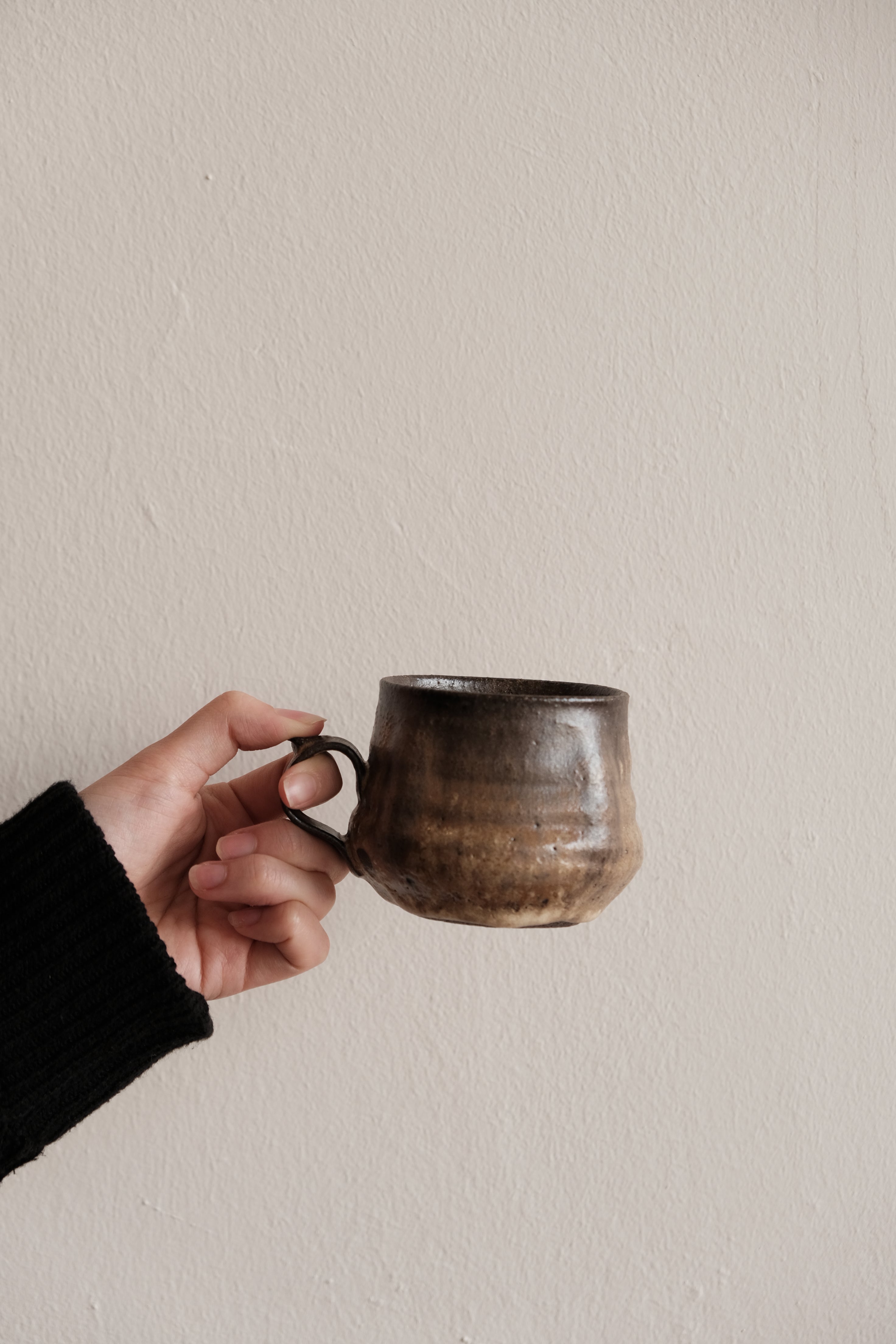 Zhuo Yue｜Handmade Round-mouth Square Mug