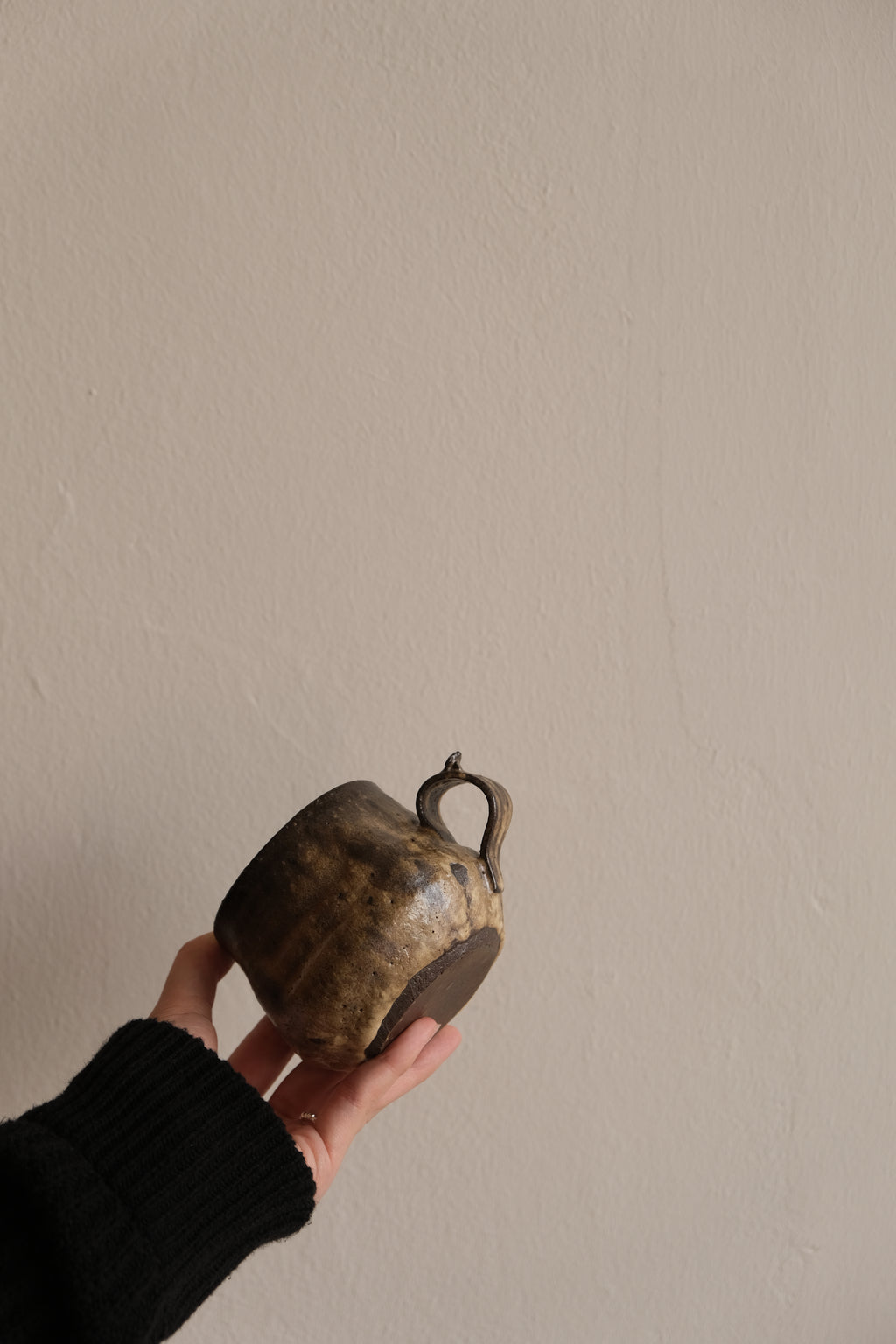 Zhuo Yue｜Handmade Round-mouth Square Mug