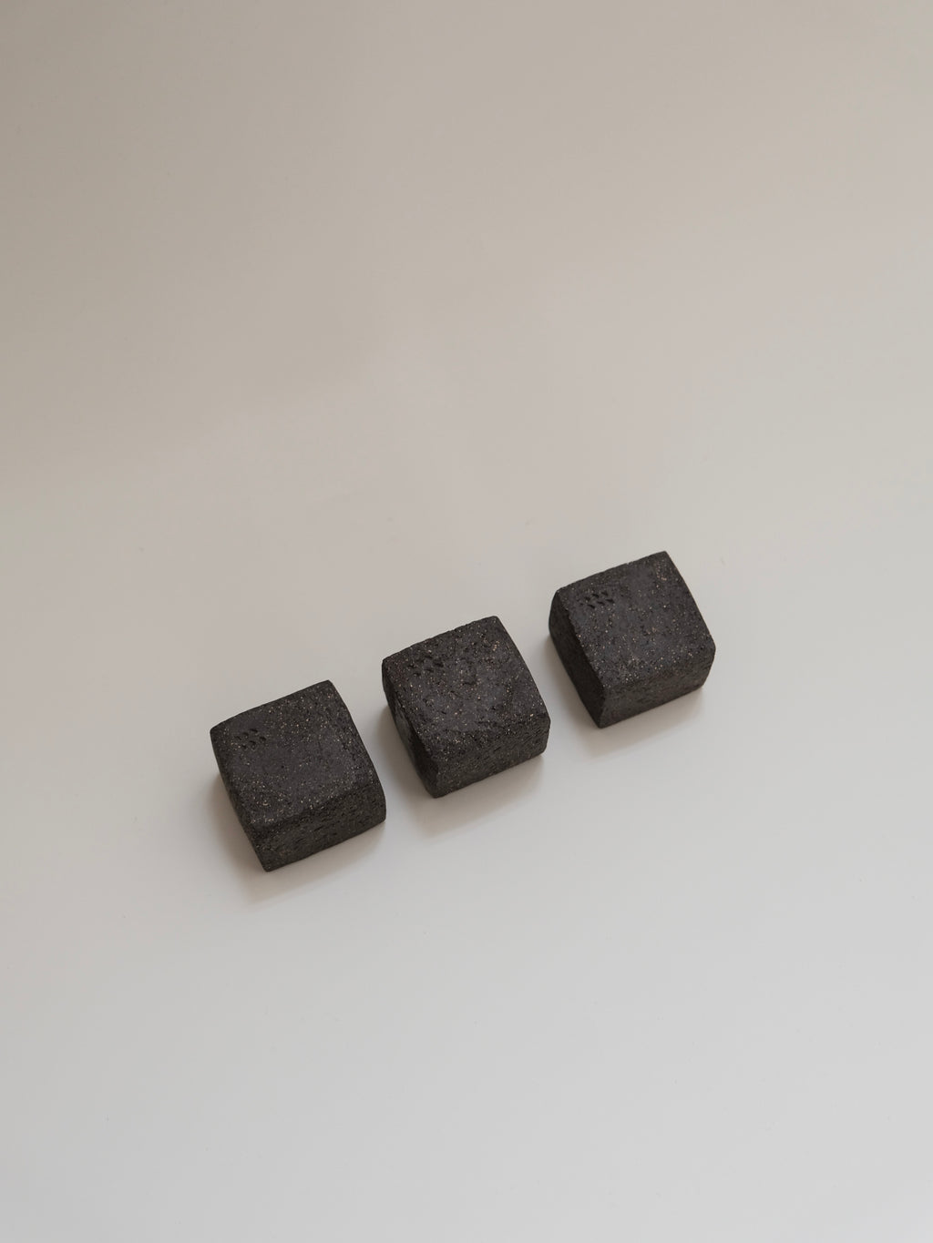 Zhou Yuxuan | Incense Holder