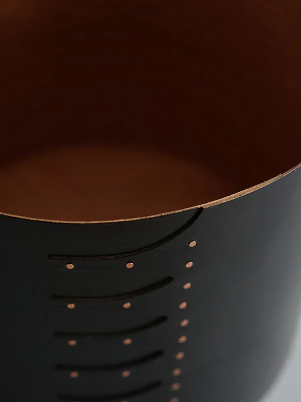 Homestead | Black Round Box L