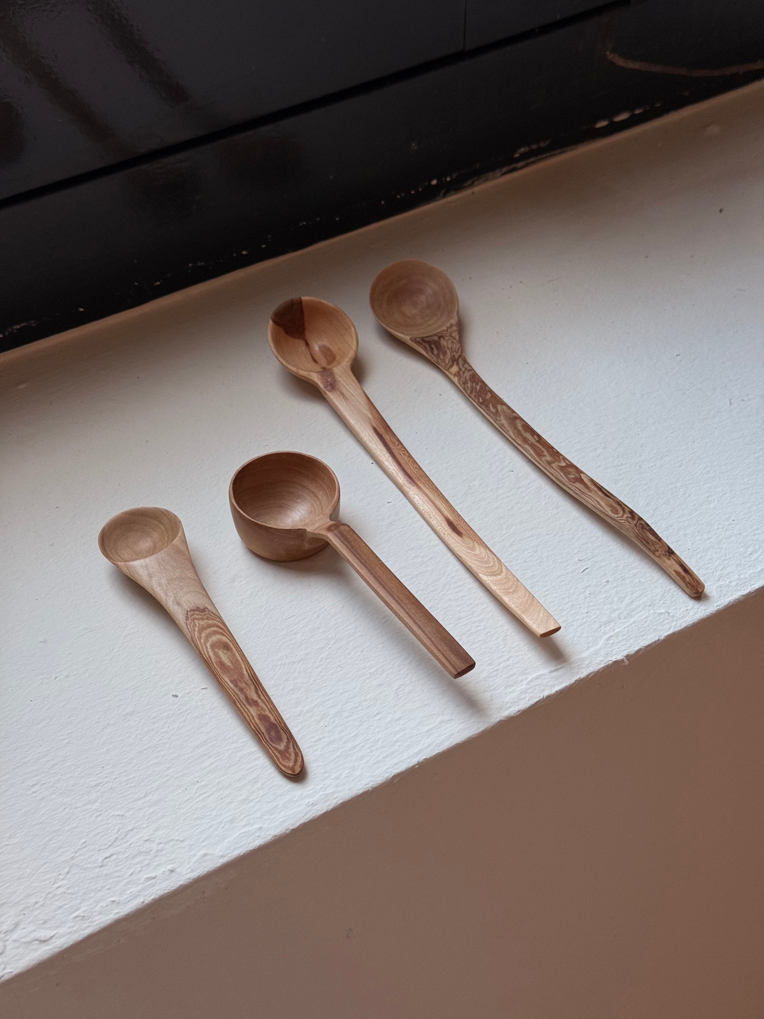 Du Yu | Apple-wood Handle Collection