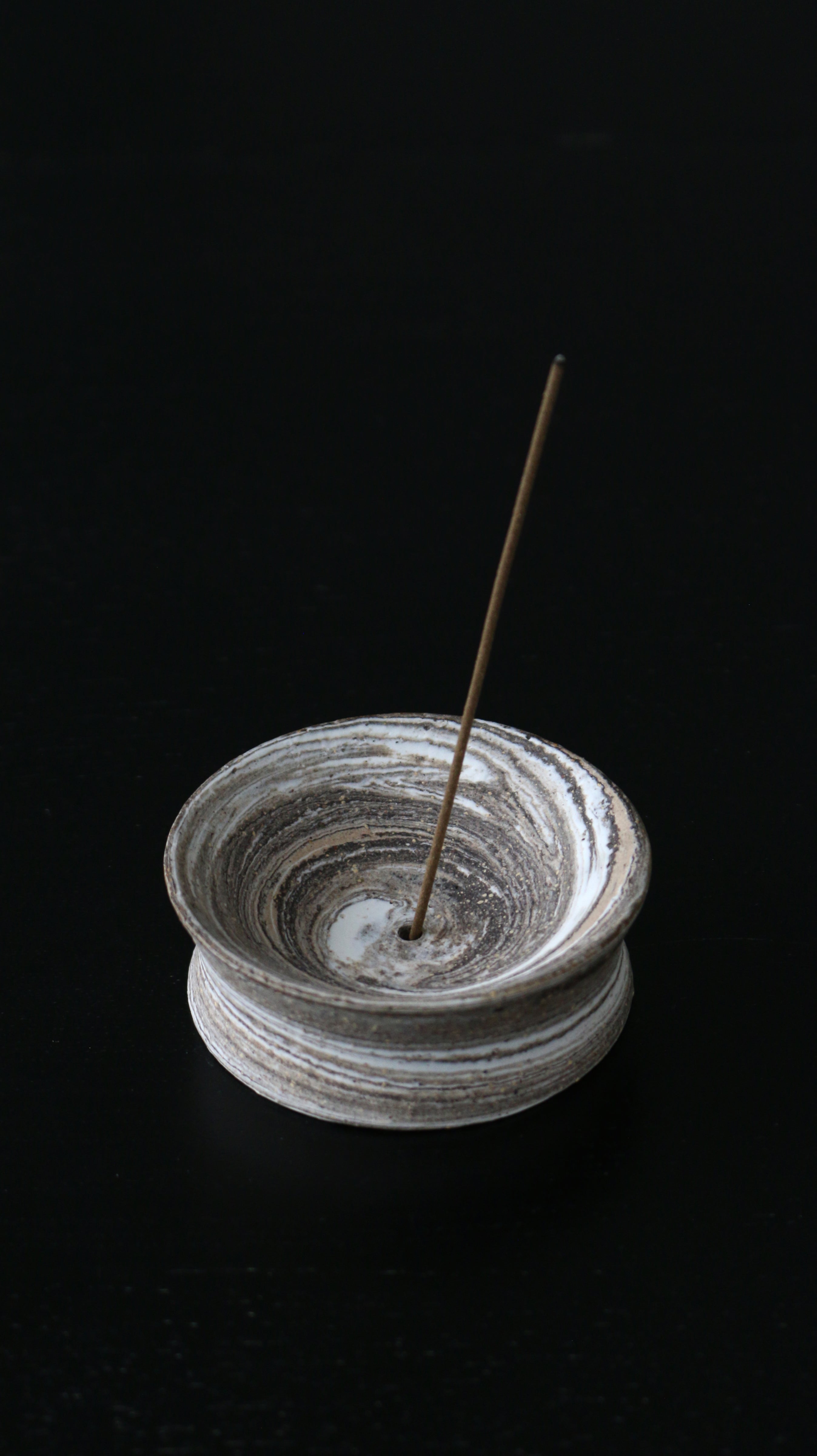 Solinii | Mono Circle Incense Holder