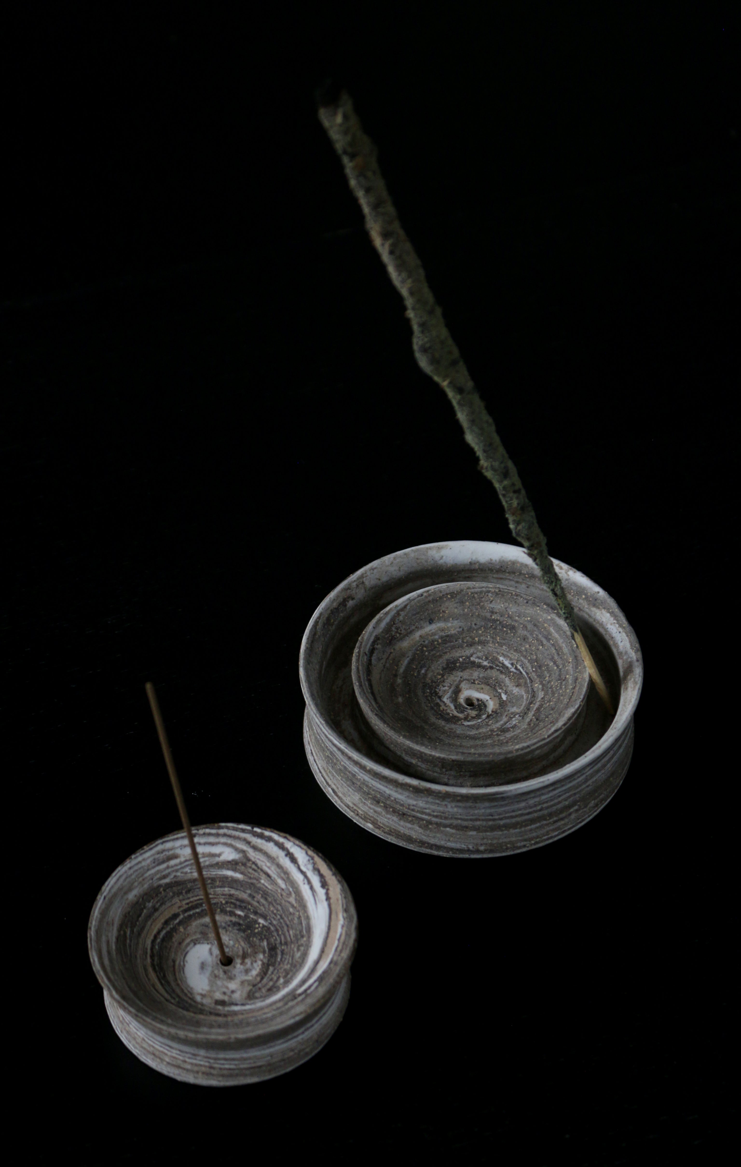 Solinii | Double Circle Incense Holder