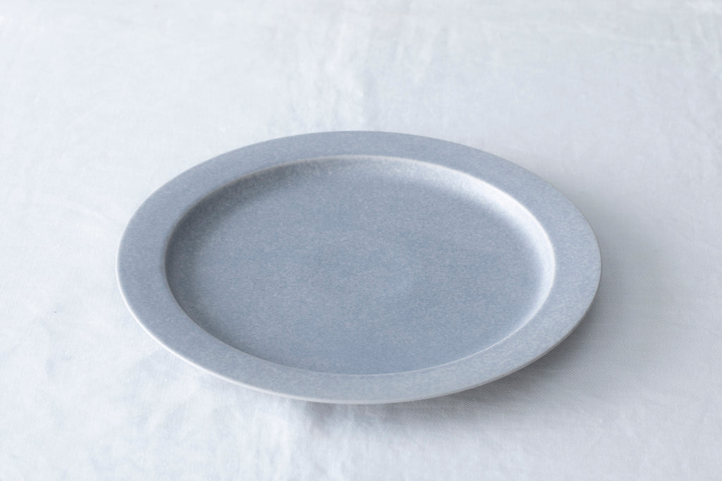yumiko iihoshi | unjour plate in light gray