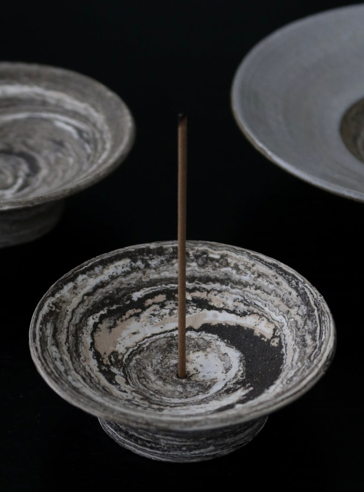Solinii | Mono Wide Incense Holder