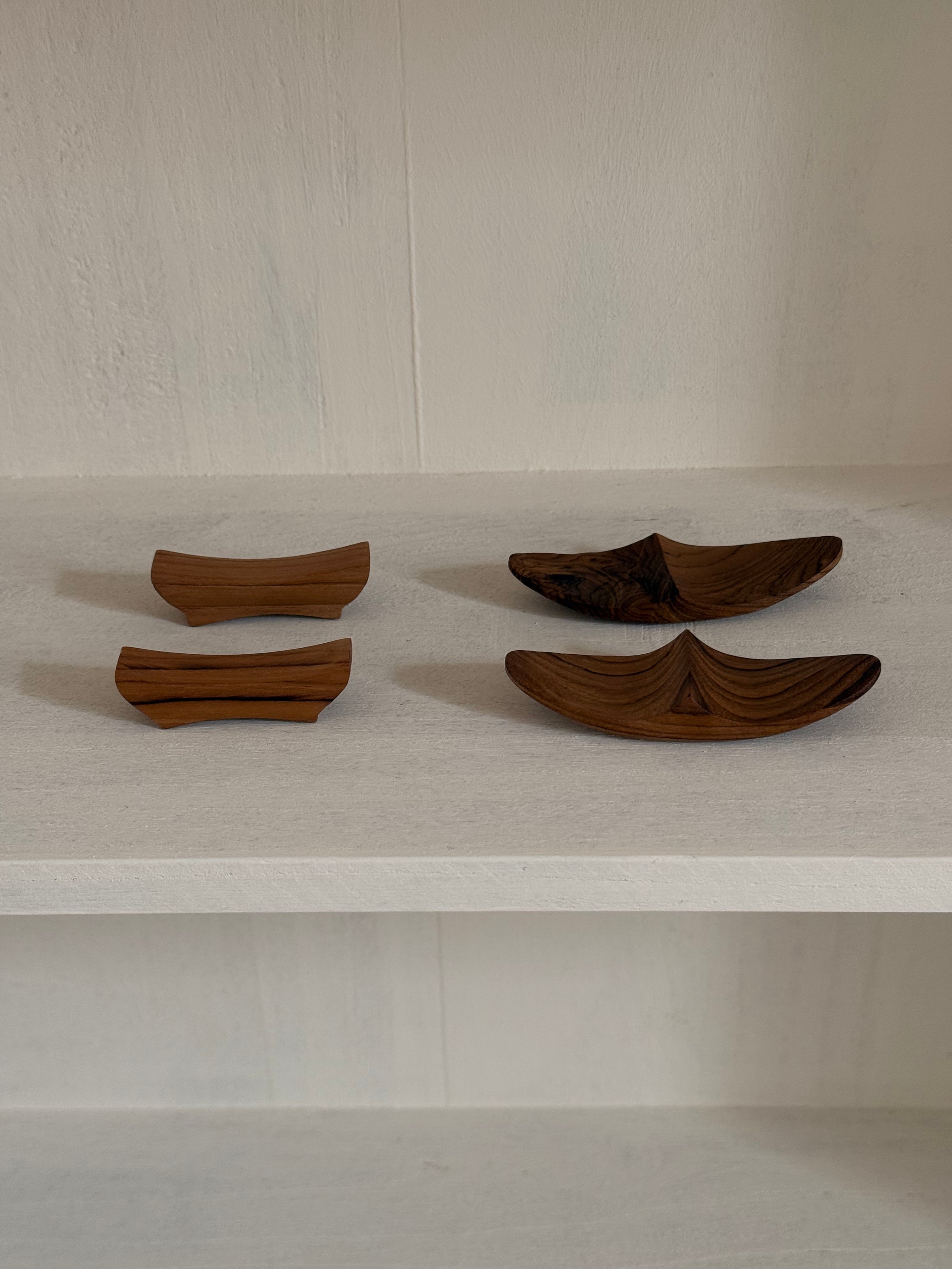 Teakwood Cutlery Rest