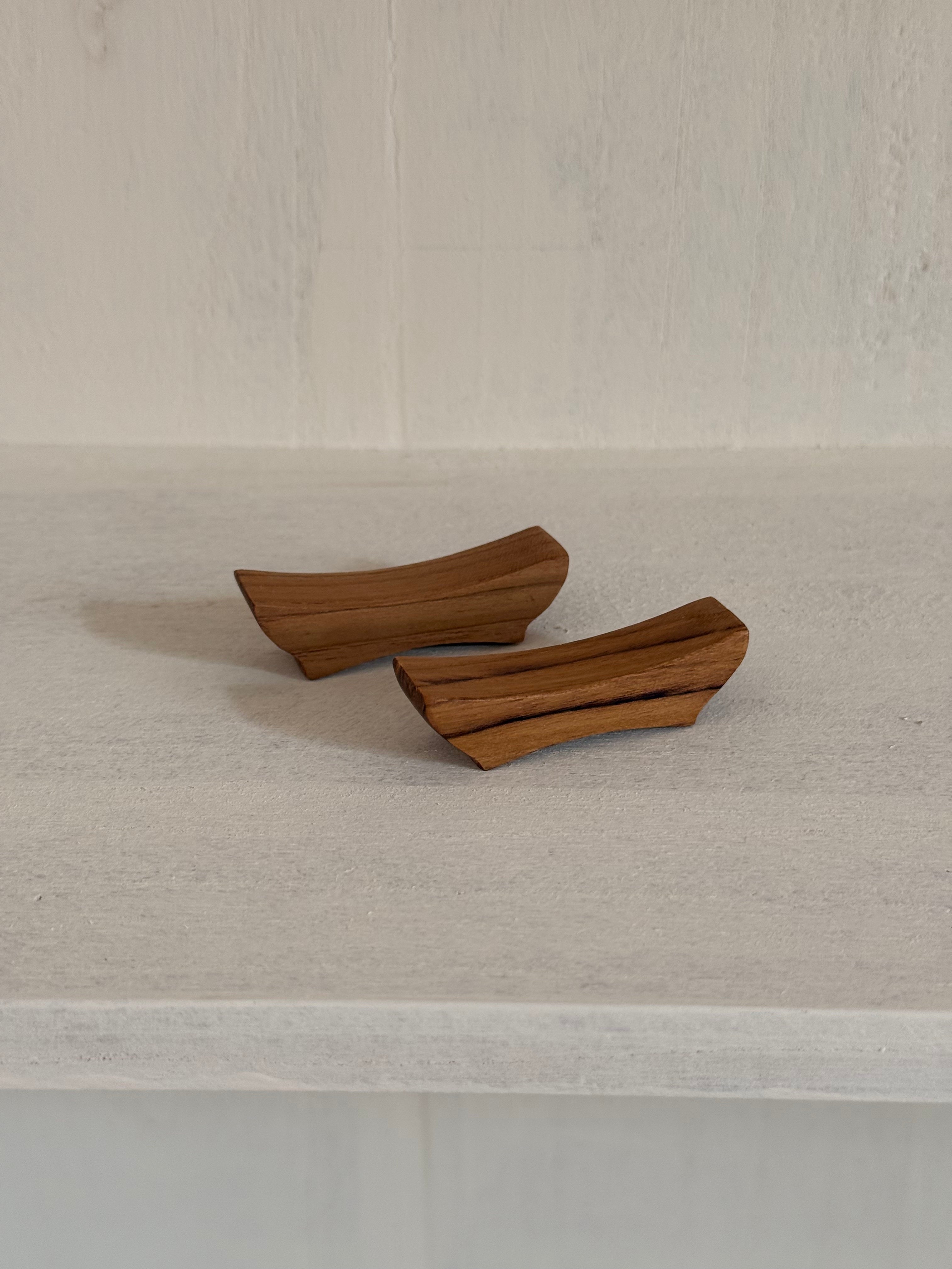 Teakwood Cutlery Rest