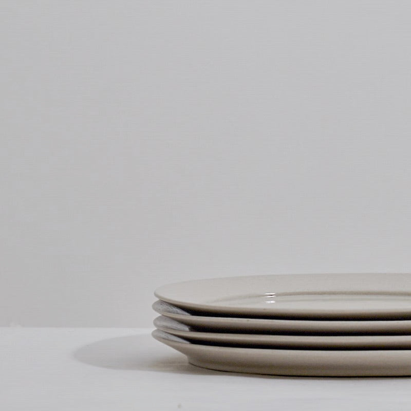 迠Chè | 白瓷椭圆盘 Oval Plate