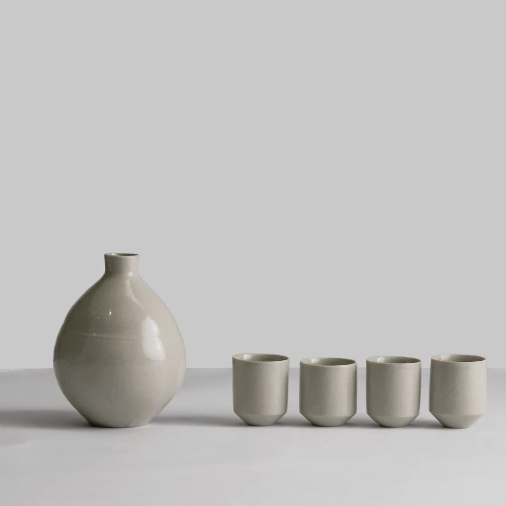 迠Chè | 白瓷壶杯套装 Sake Set